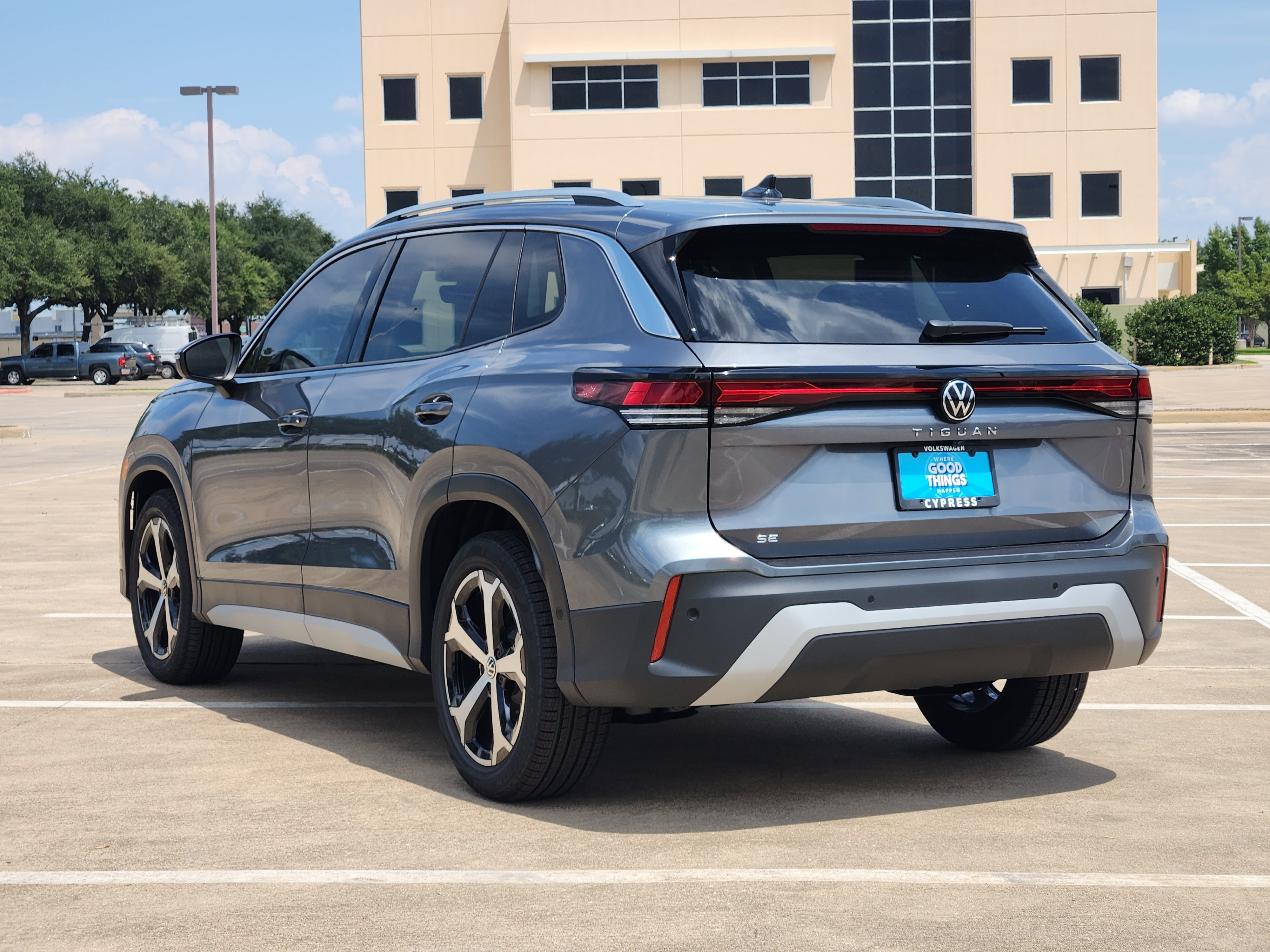 2026 Volkswagen Tiguan SE