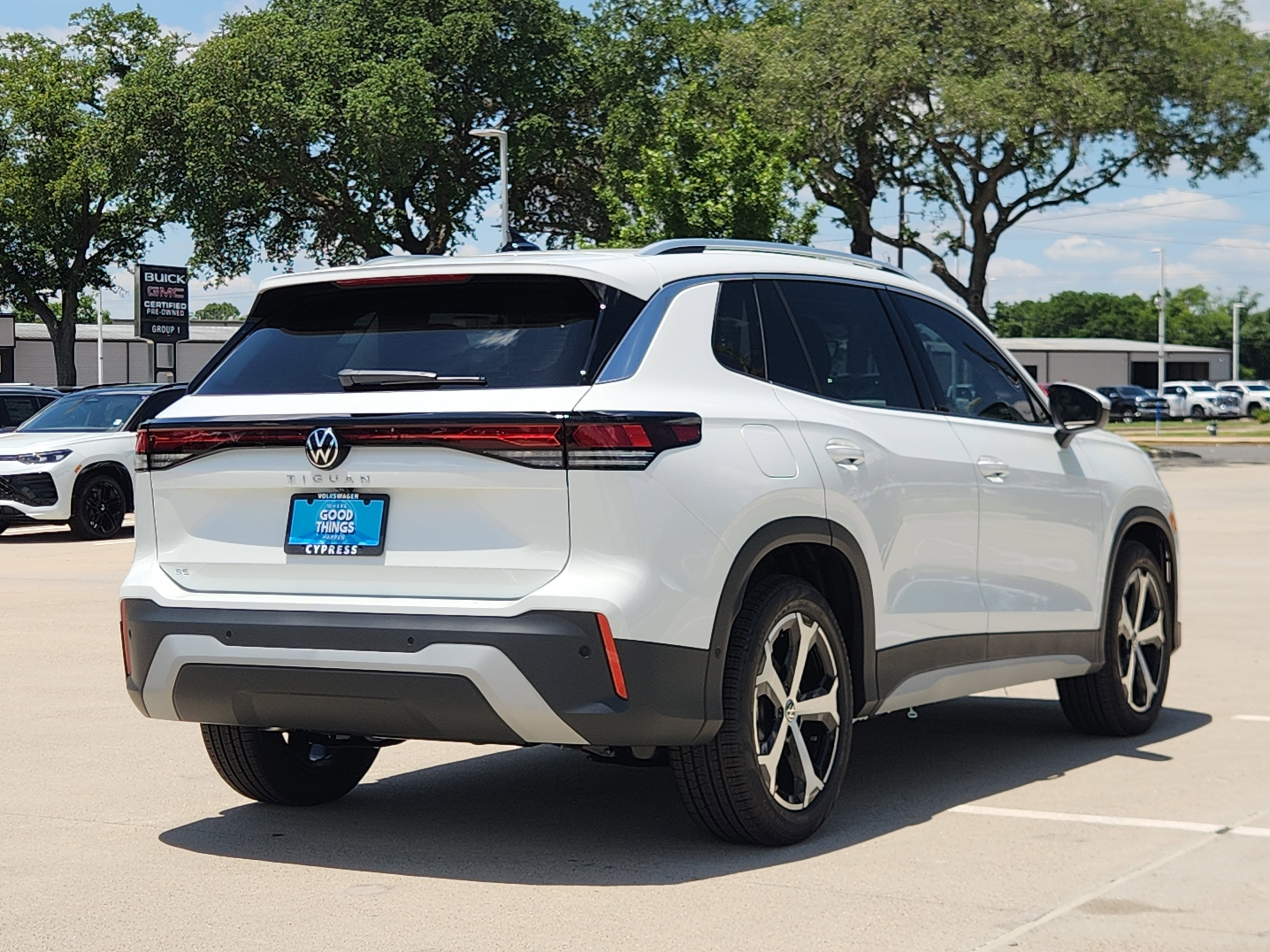 2026 Volkswagen Tiguan SE