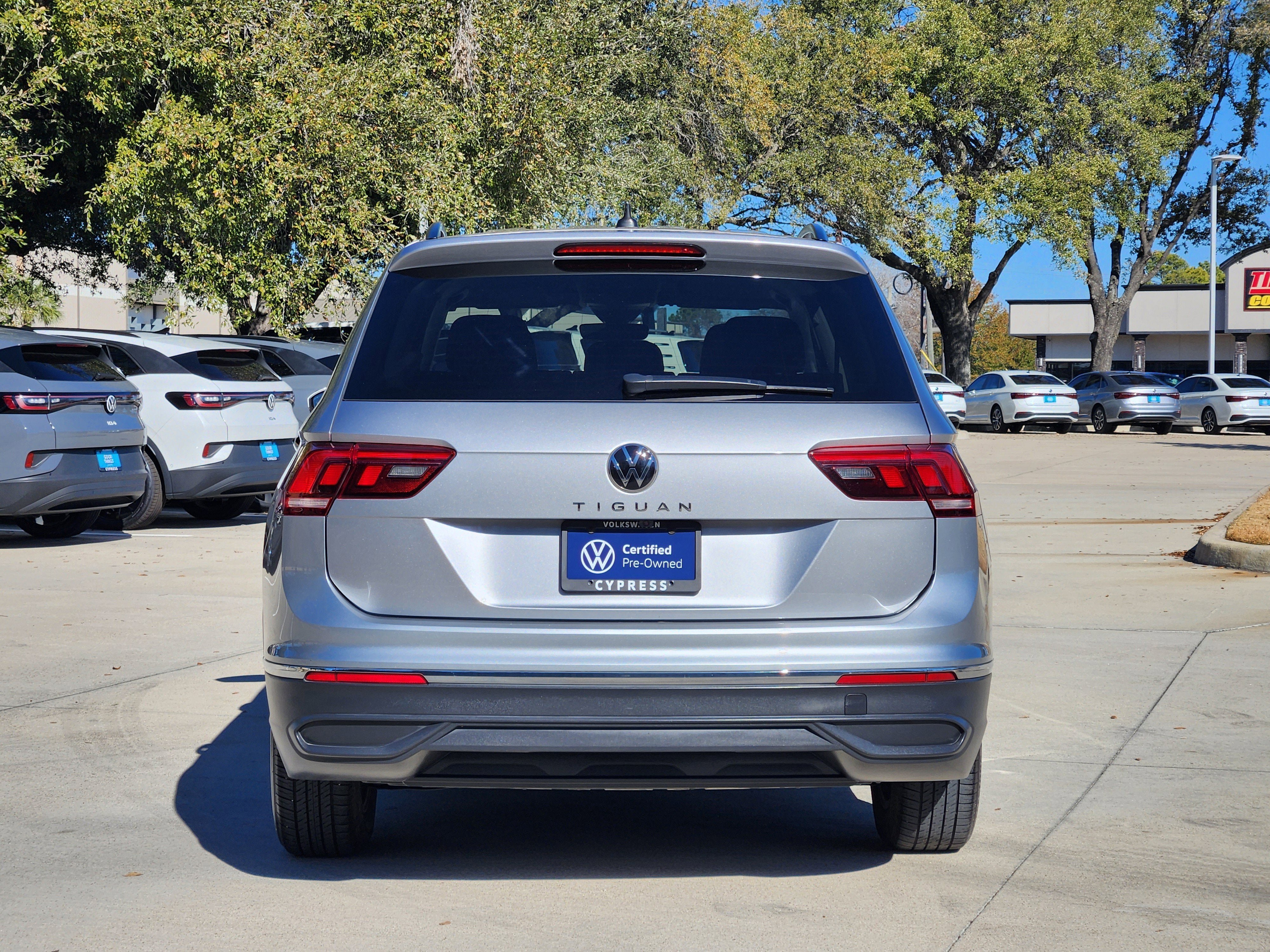 2024 Volkswagen Tiguan S