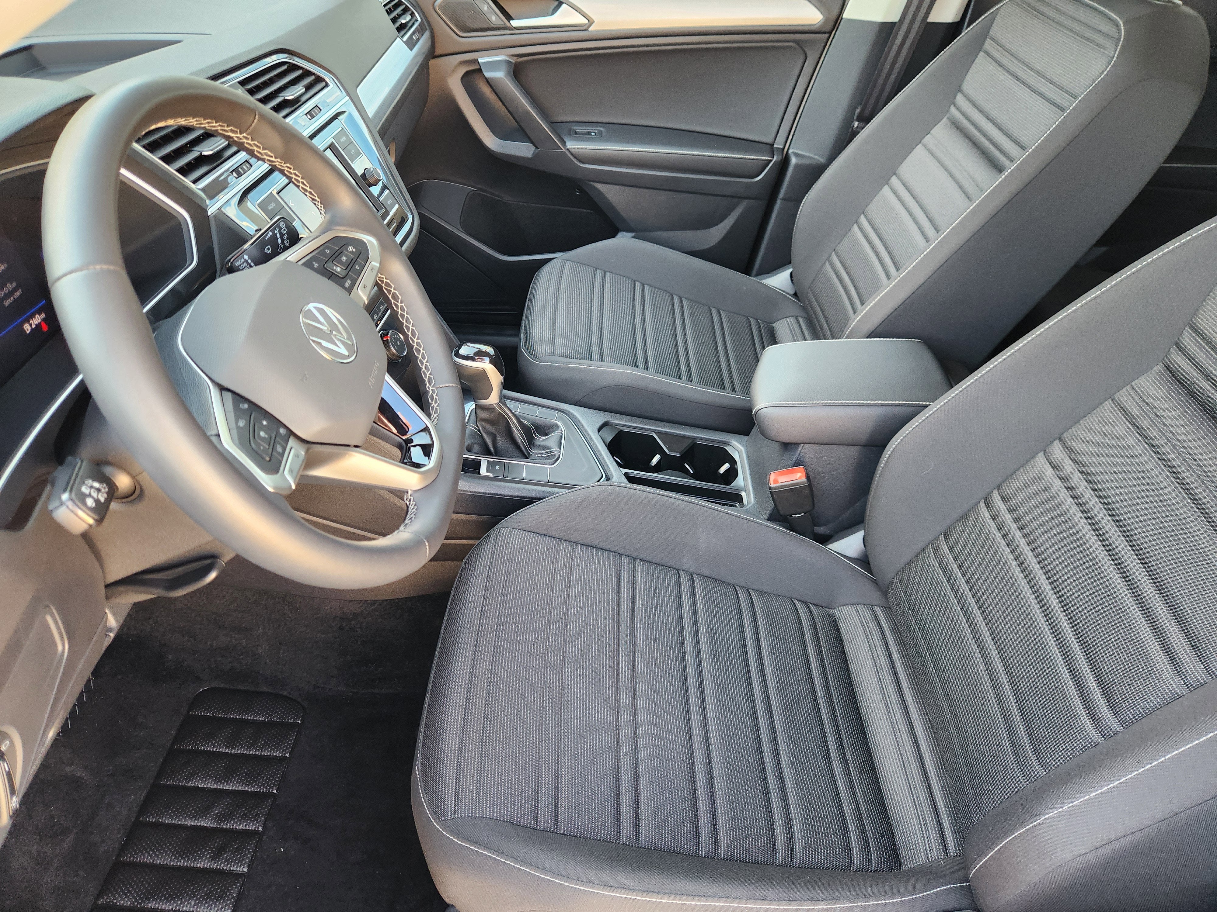 2024 Volkswagen Tiguan S