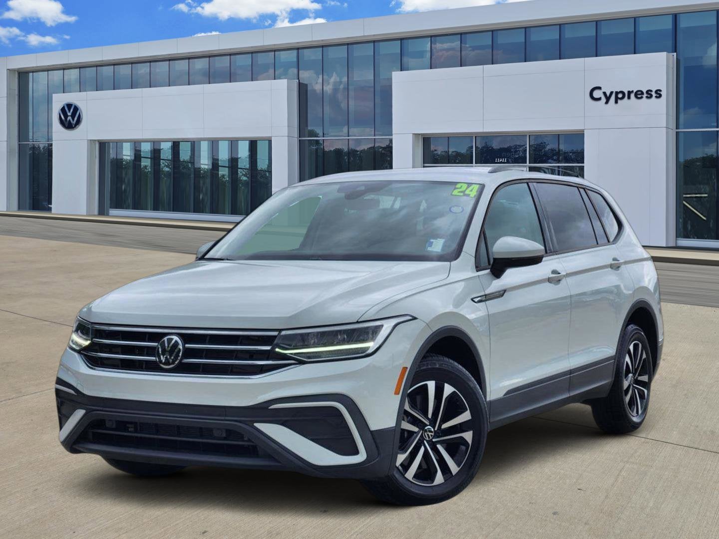 2024 Volkswagen Tiguan S