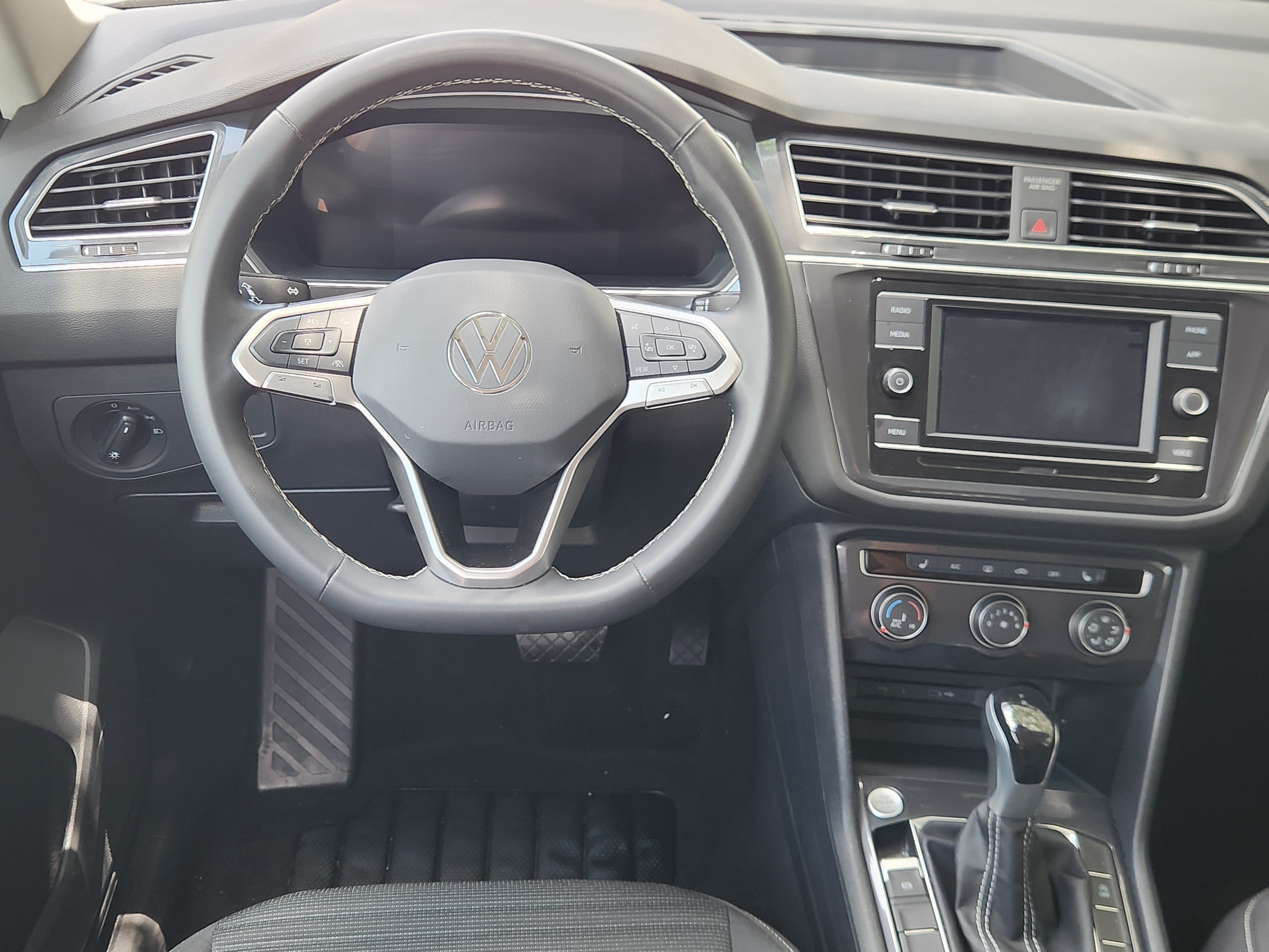 2024 Volkswagen Tiguan S
