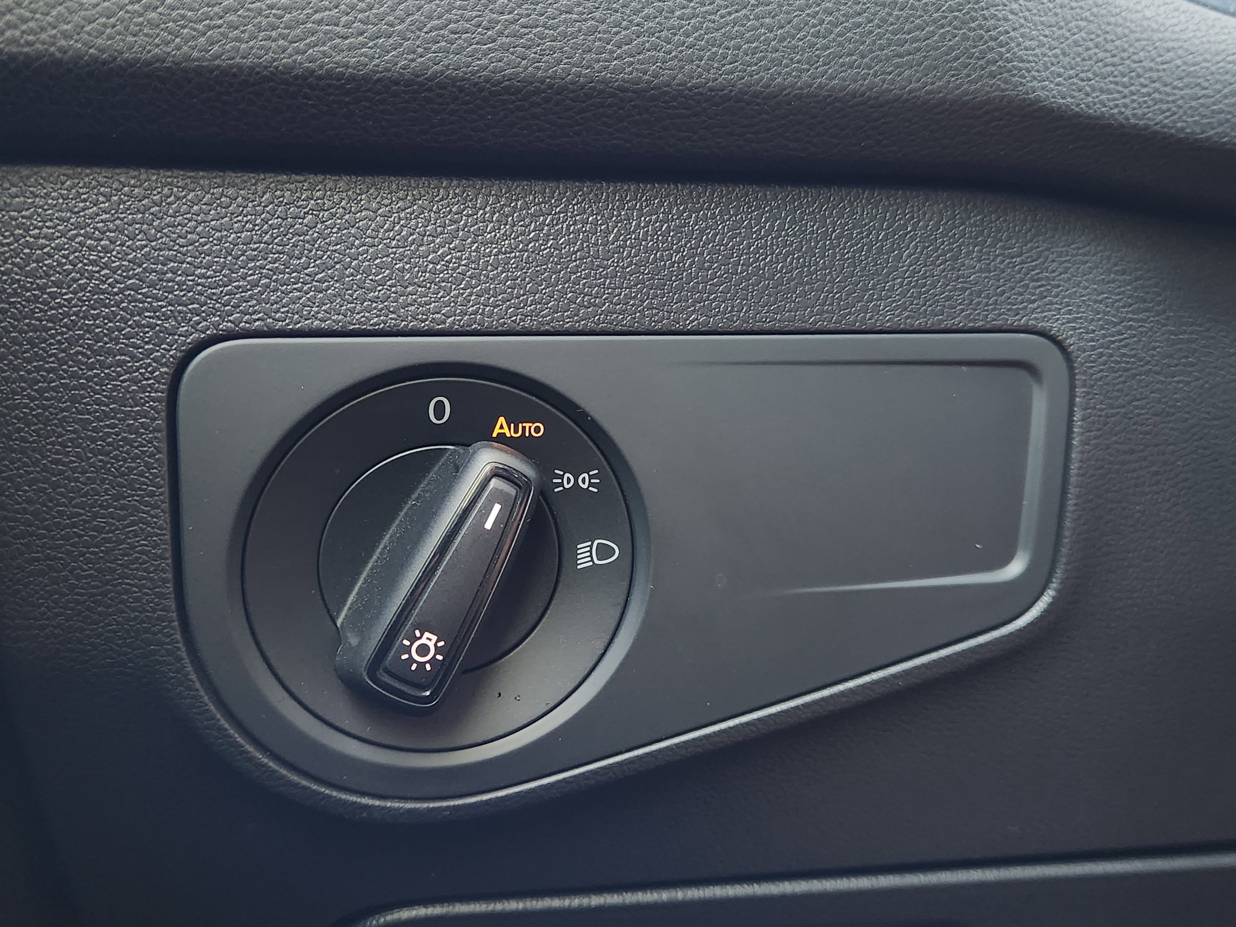 2023 Volkswagen Tiguan S