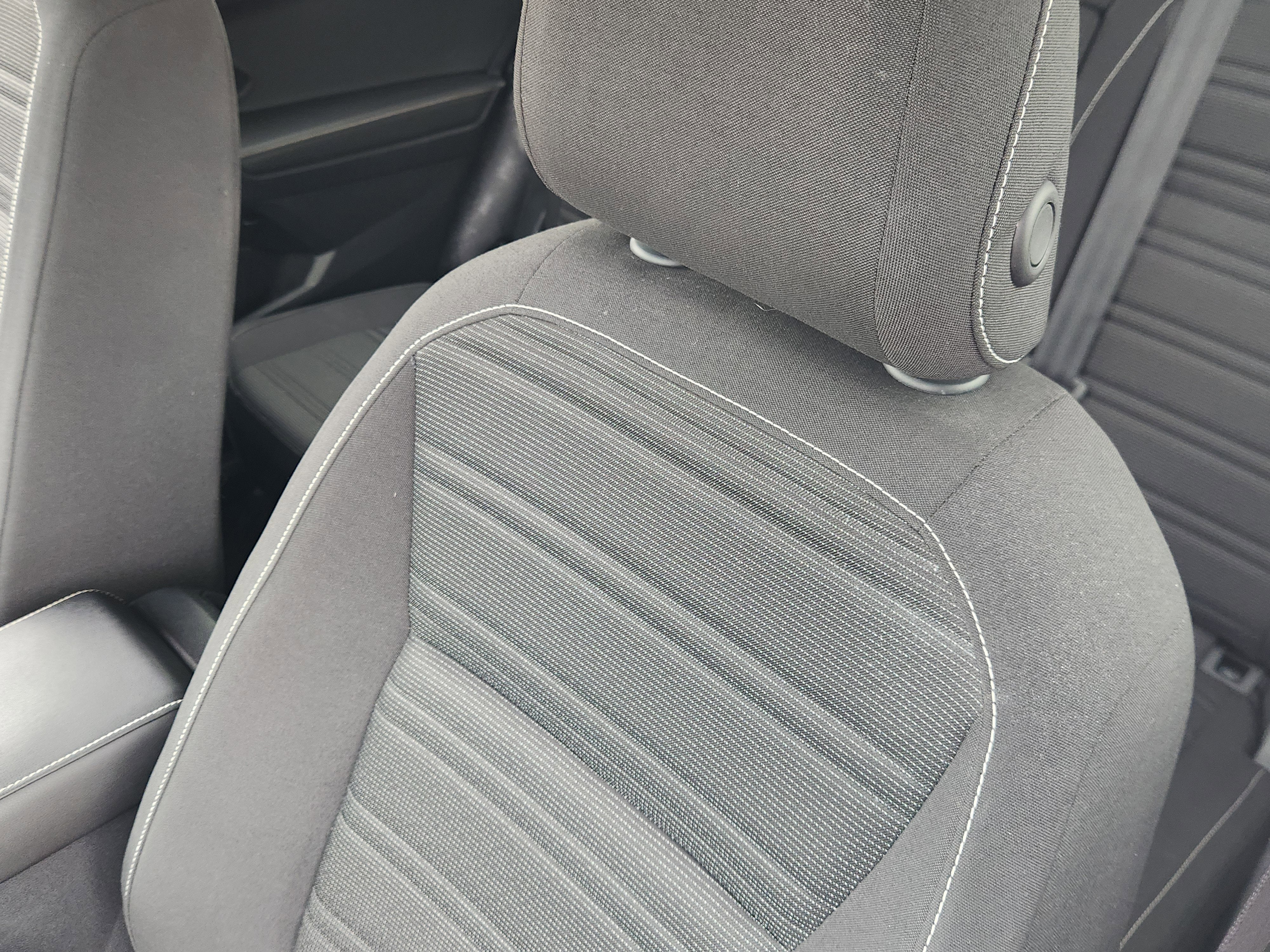 2023 Volkswagen Tiguan S