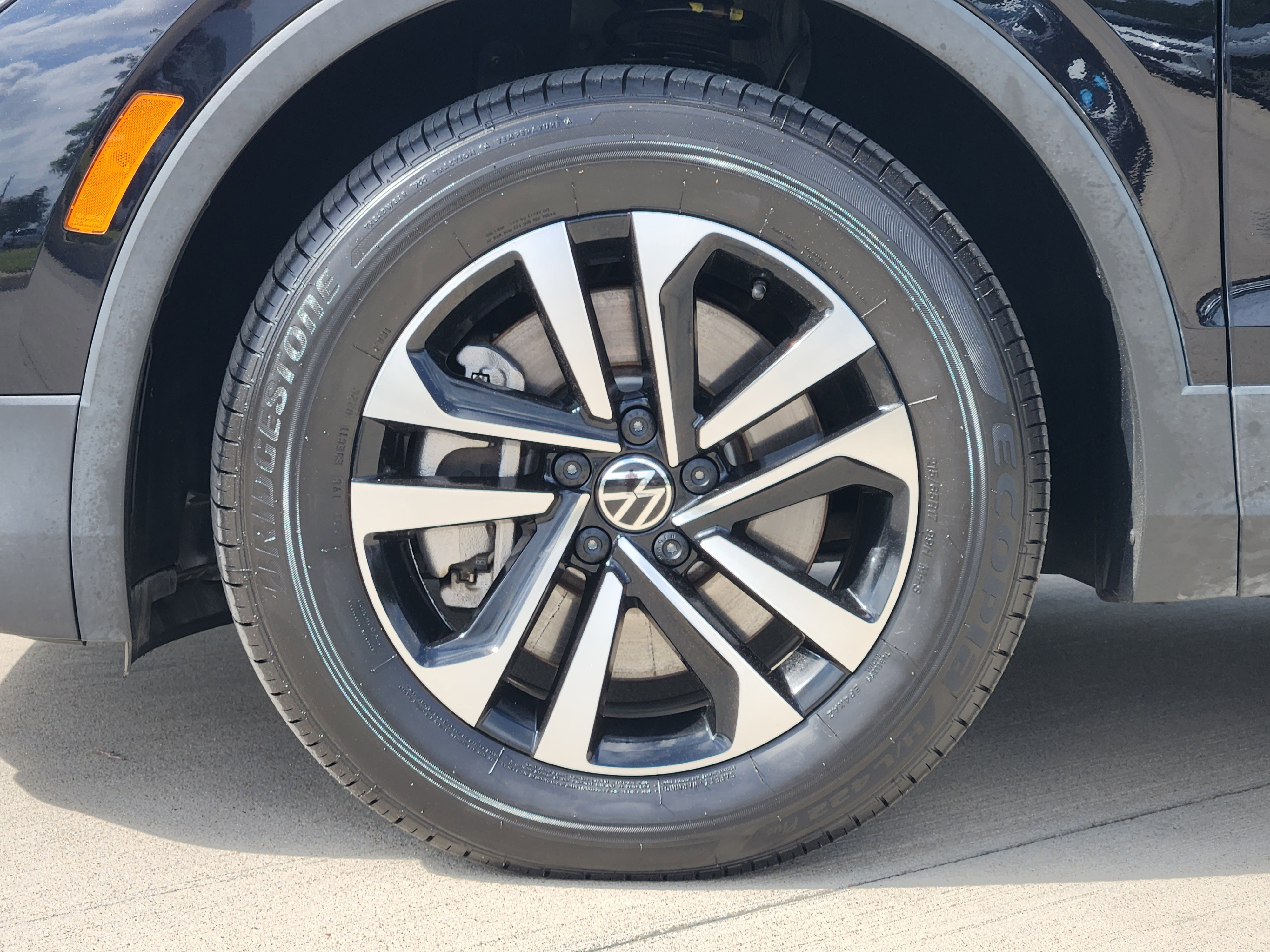 2023 Volkswagen Tiguan S