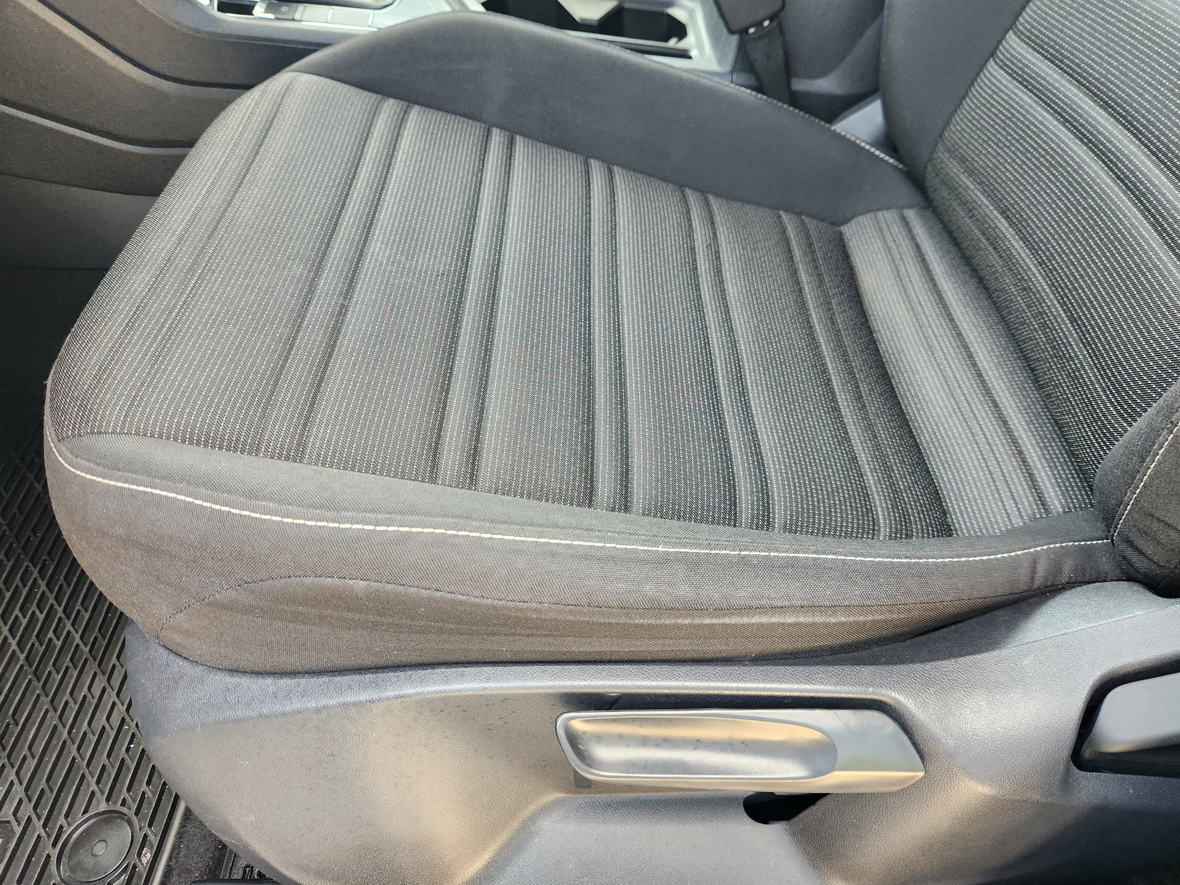 2023 Volkswagen Tiguan S