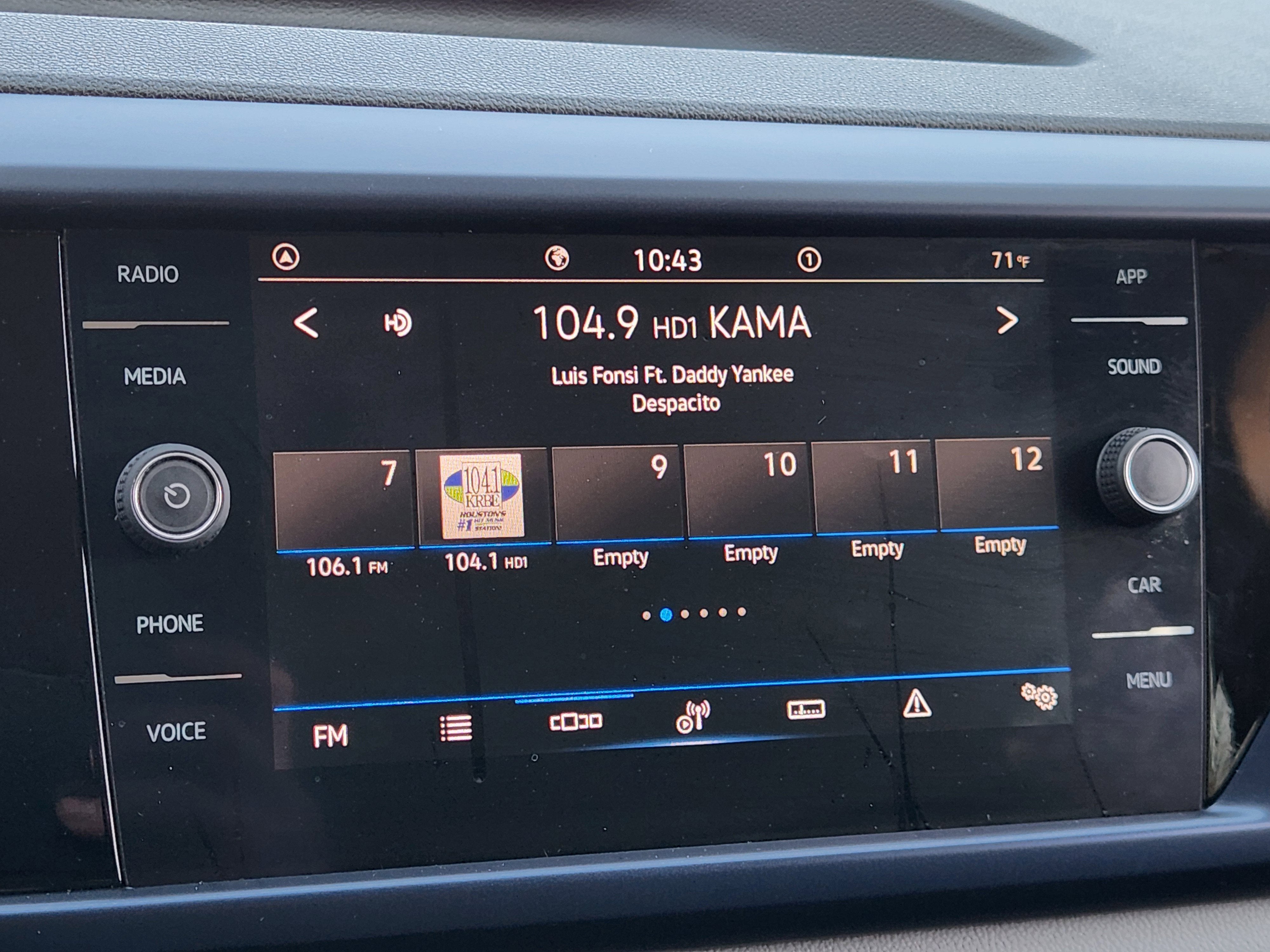 2022 Volkswagen Taos SE