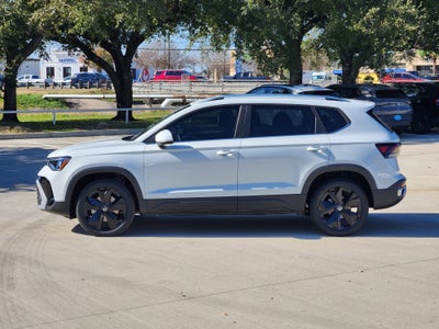 2026 Volkswagen Taos SE