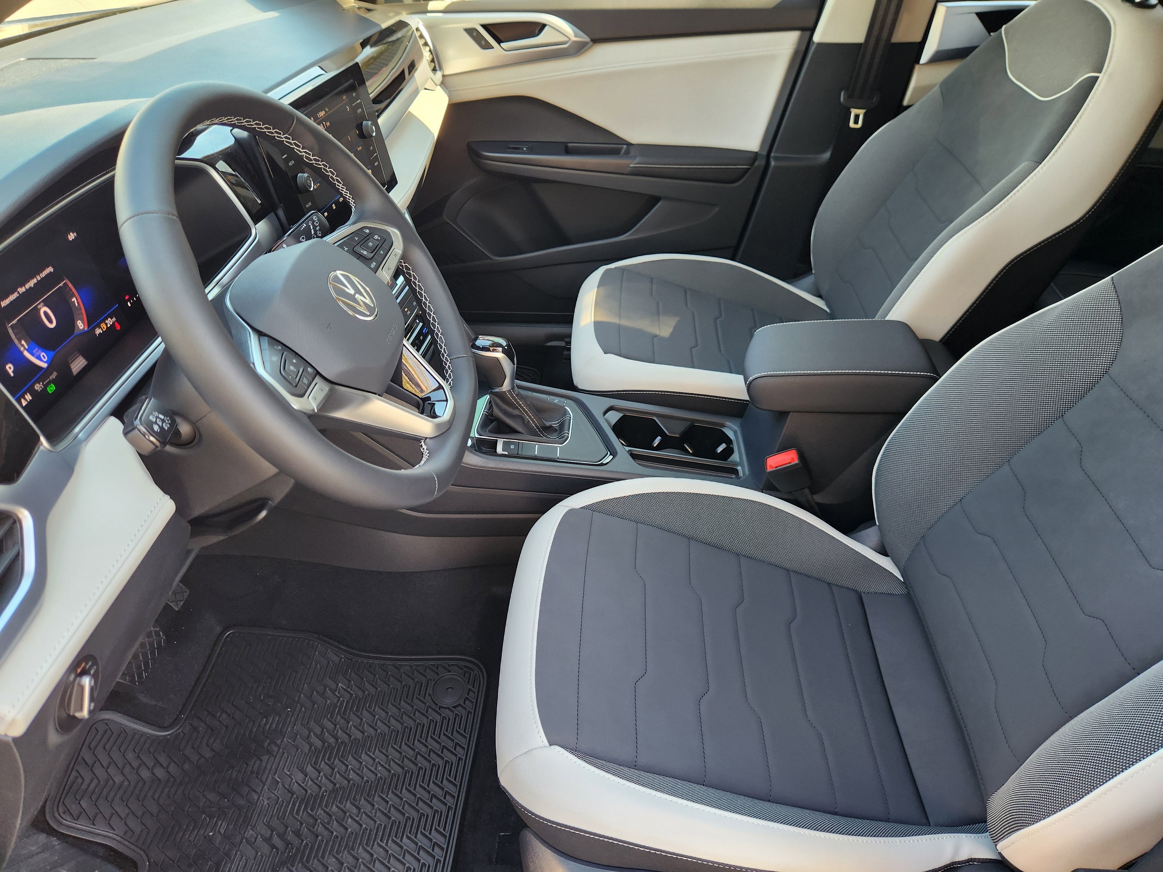 2026 Volkswagen Taos SE