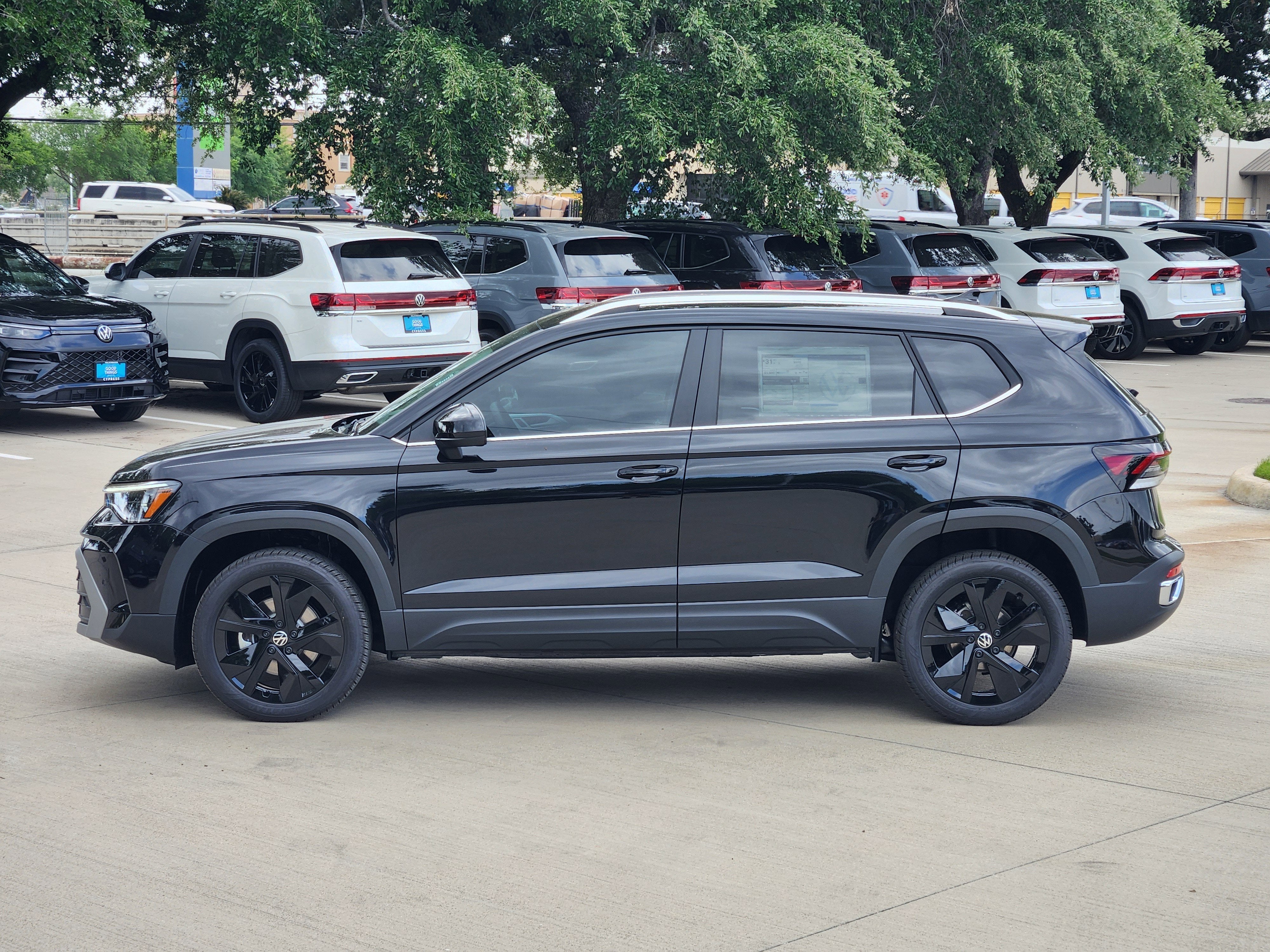 2026 Volkswagen Taos SE