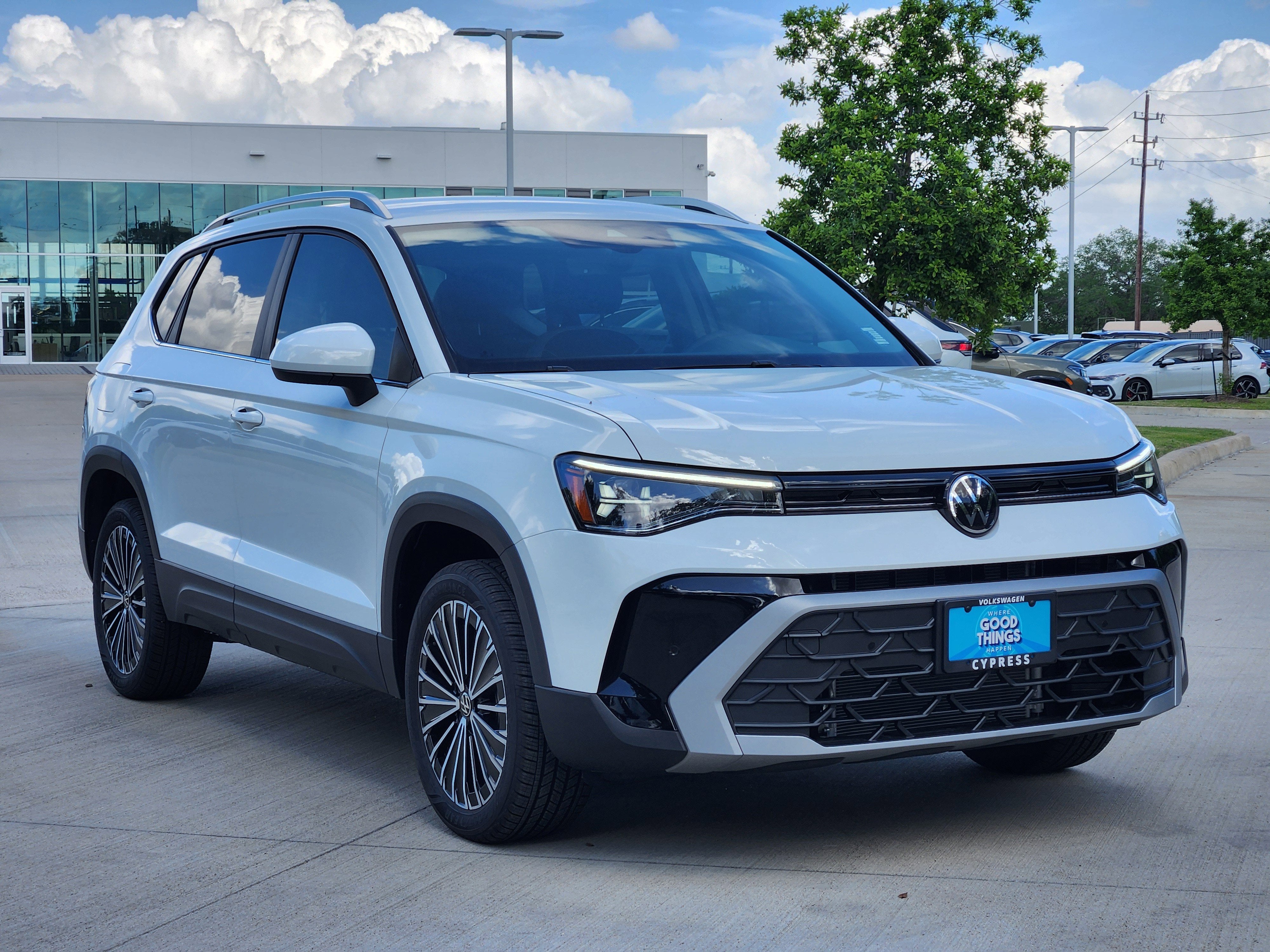 2026 Volkswagen Taos SE