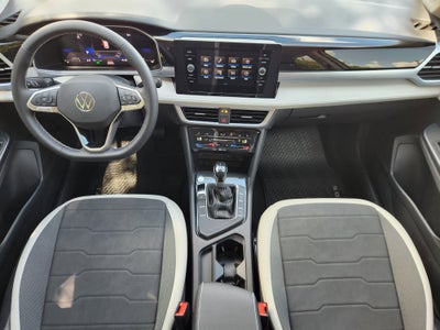 2026 Volkswagen Taos SE