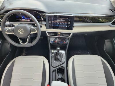 2026 Volkswagen Taos SE