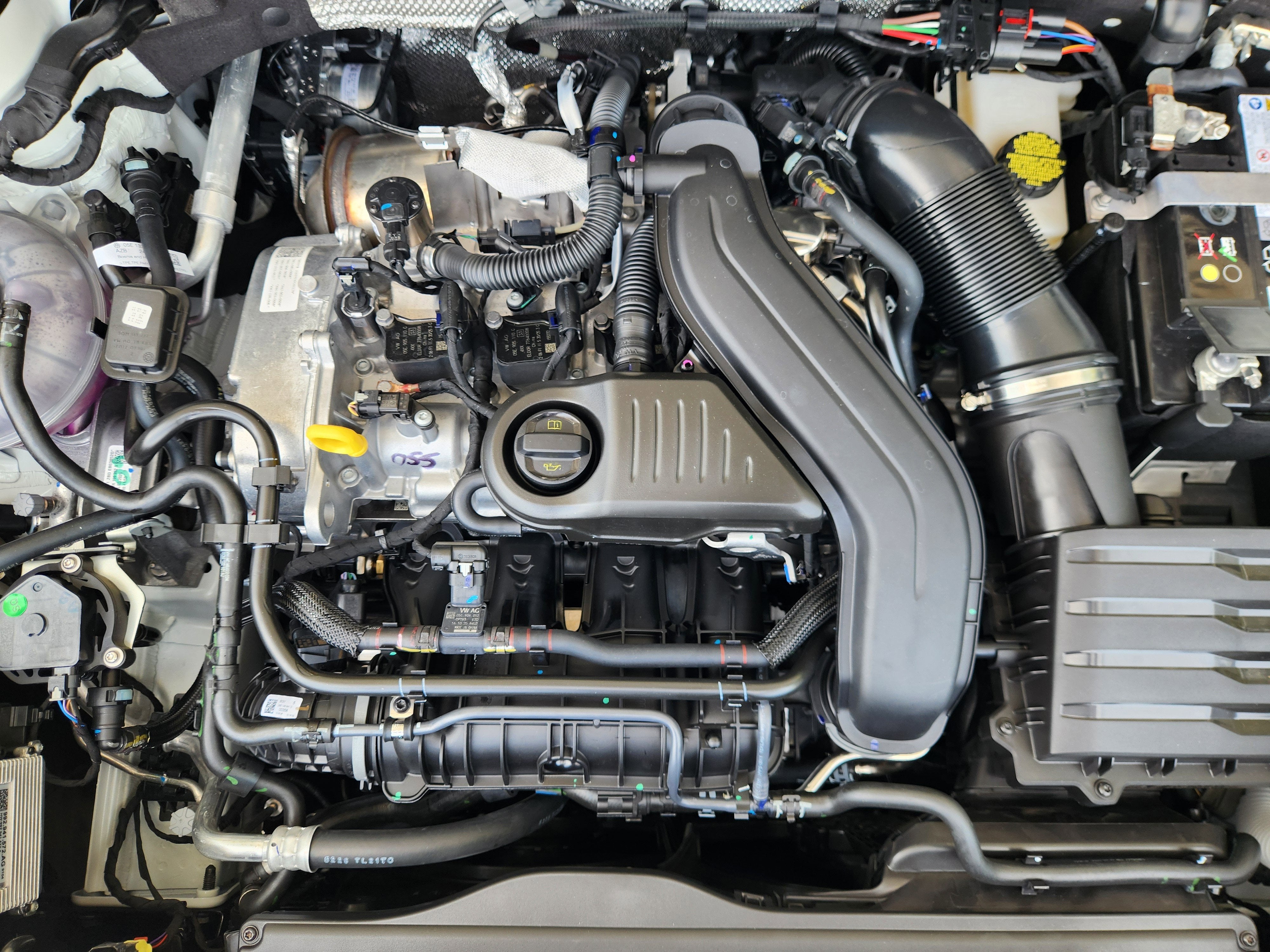 2026 Volkswagen Taos SE