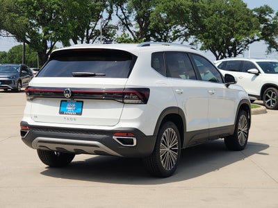 2026 Volkswagen Taos SE