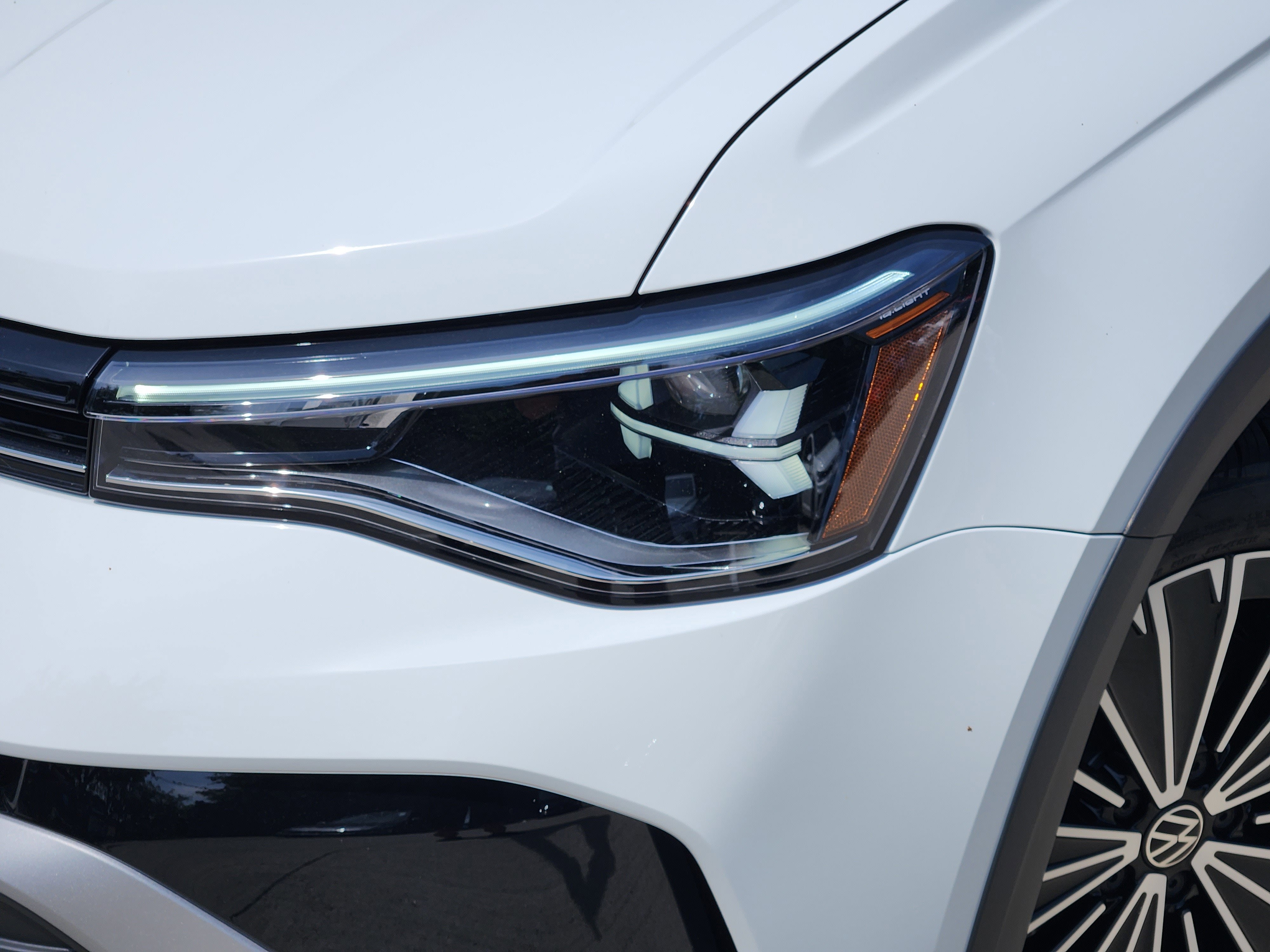2026 Volkswagen Taos SE
