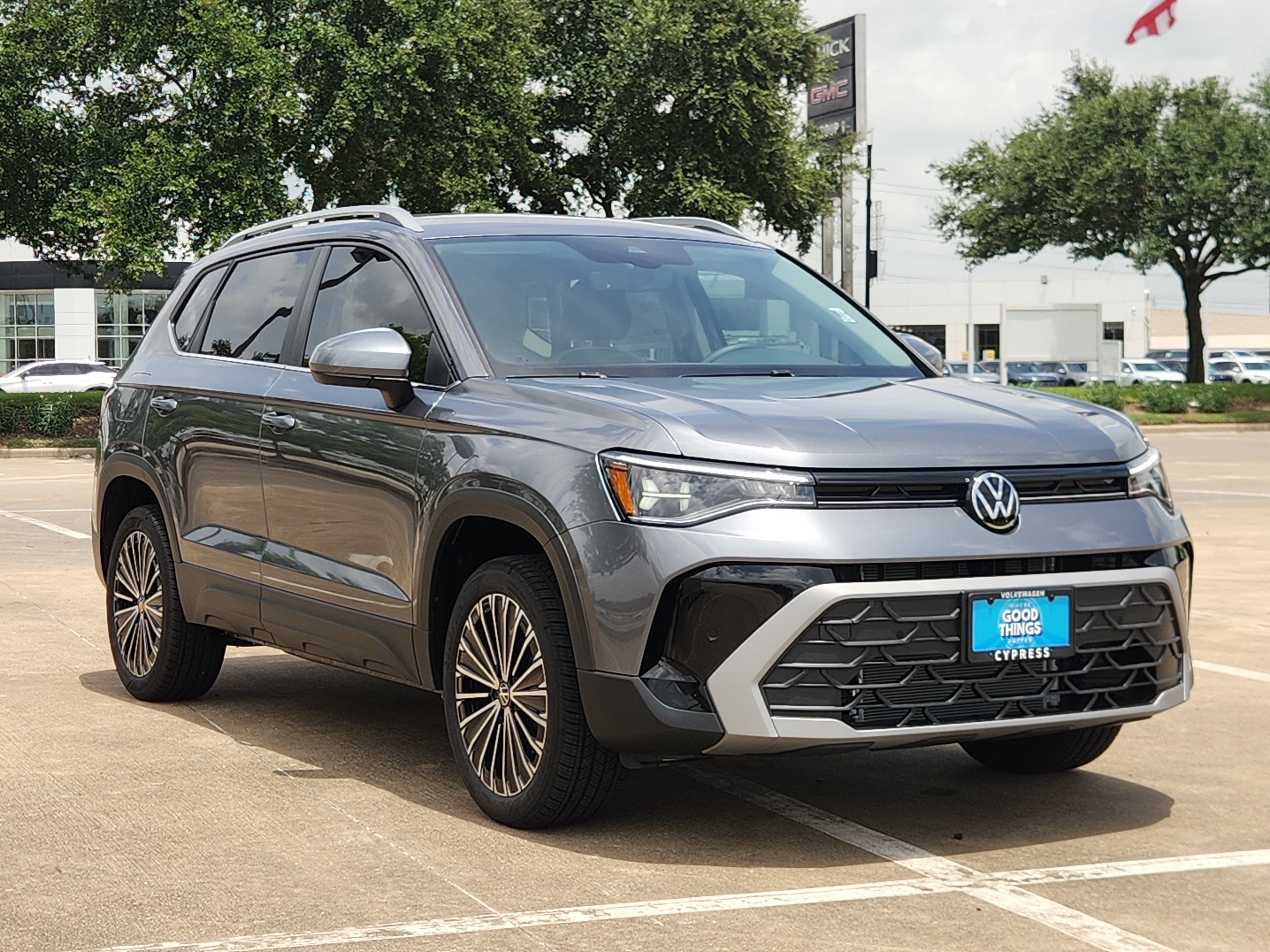 2026 Volkswagen Taos SE