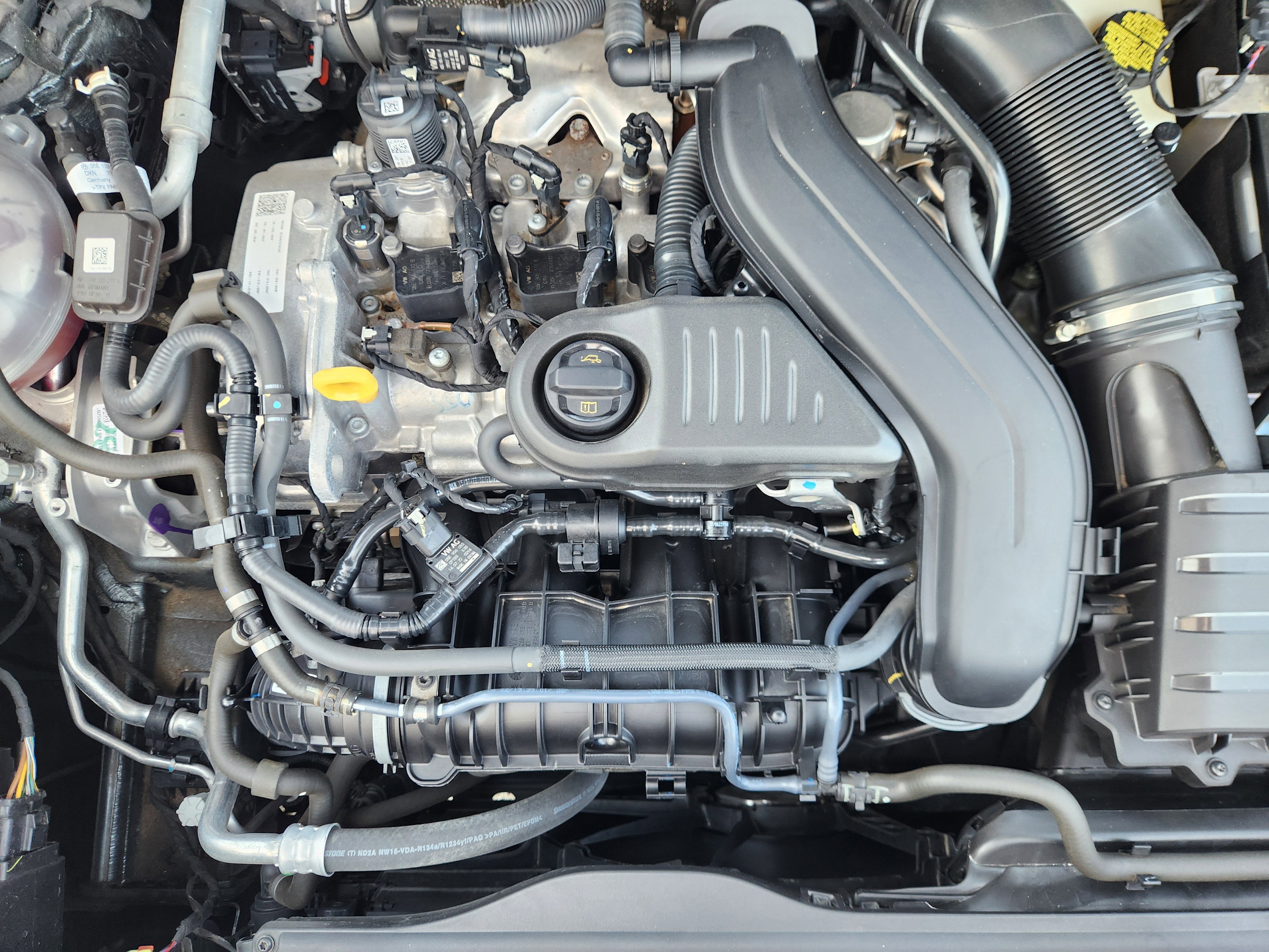 2023 Volkswagen Taos SE