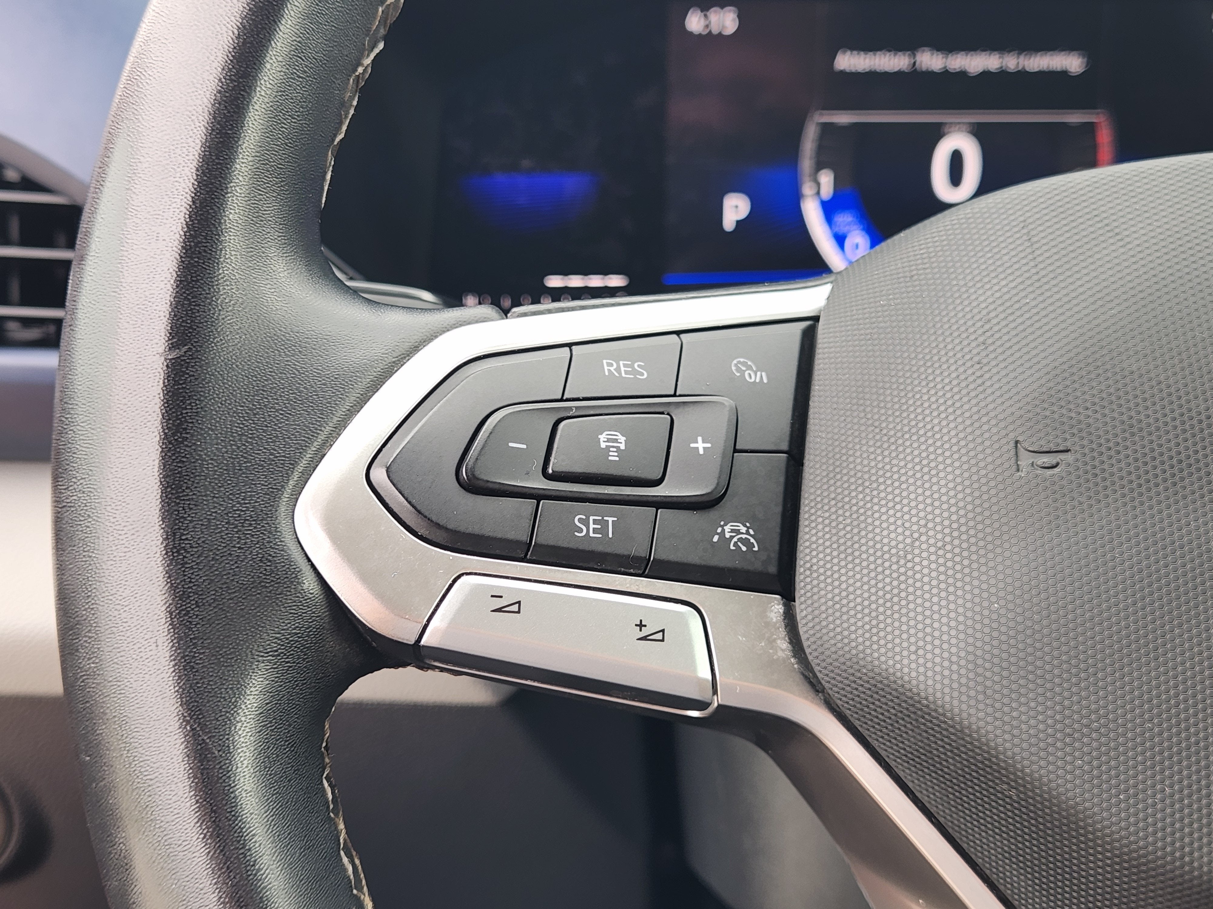 2023 Volkswagen Taos SE