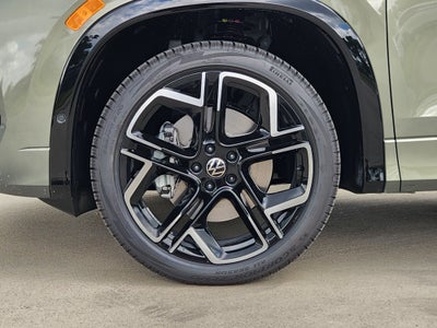 2026 Volkswagen Tiguan SEL R-Line Turbo