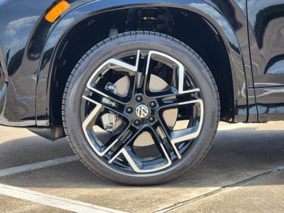 2026 Volkswagen Tiguan SEL R-Line Turbo