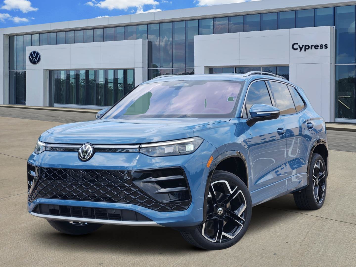 2026 Volkswagen Tiguan SEL R-Line Turbo