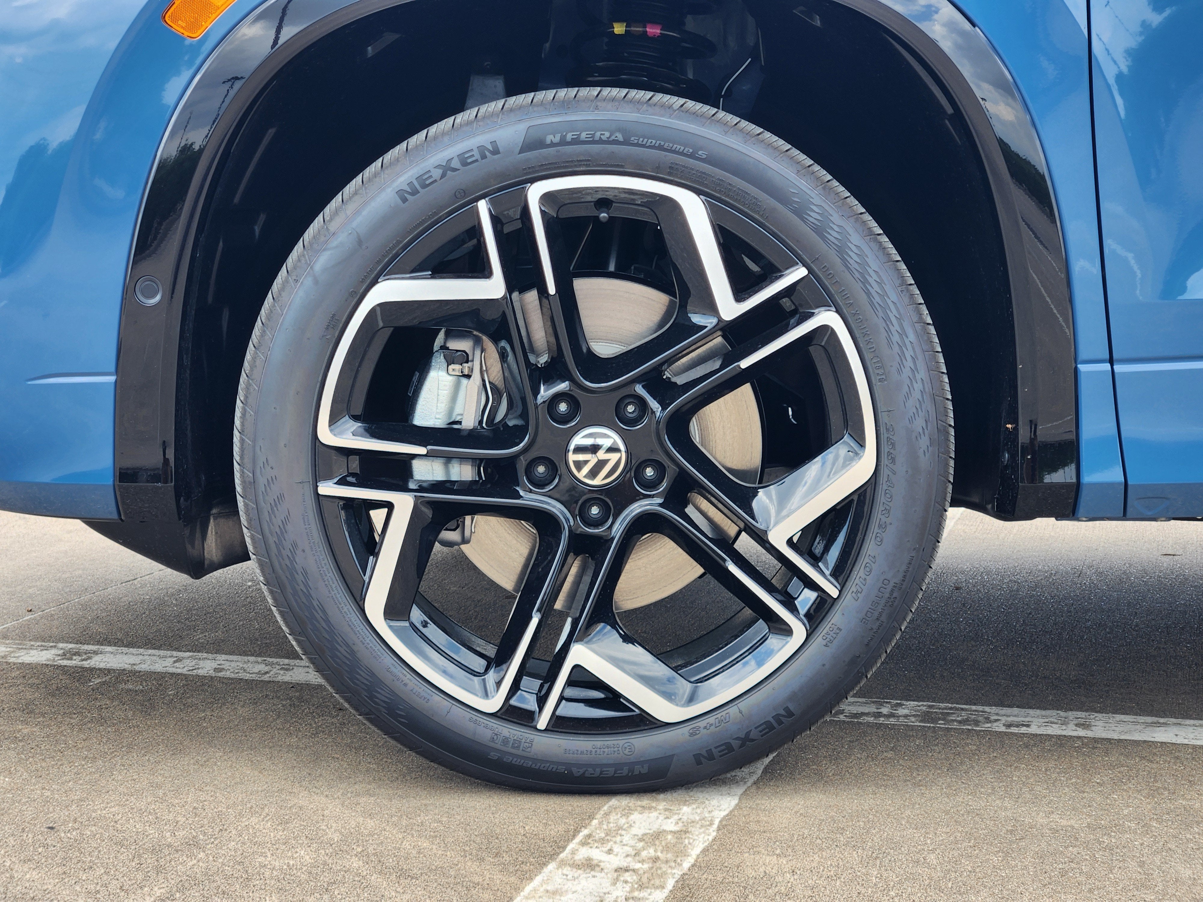 2026 Volkswagen Tiguan SEL R-Line Turbo