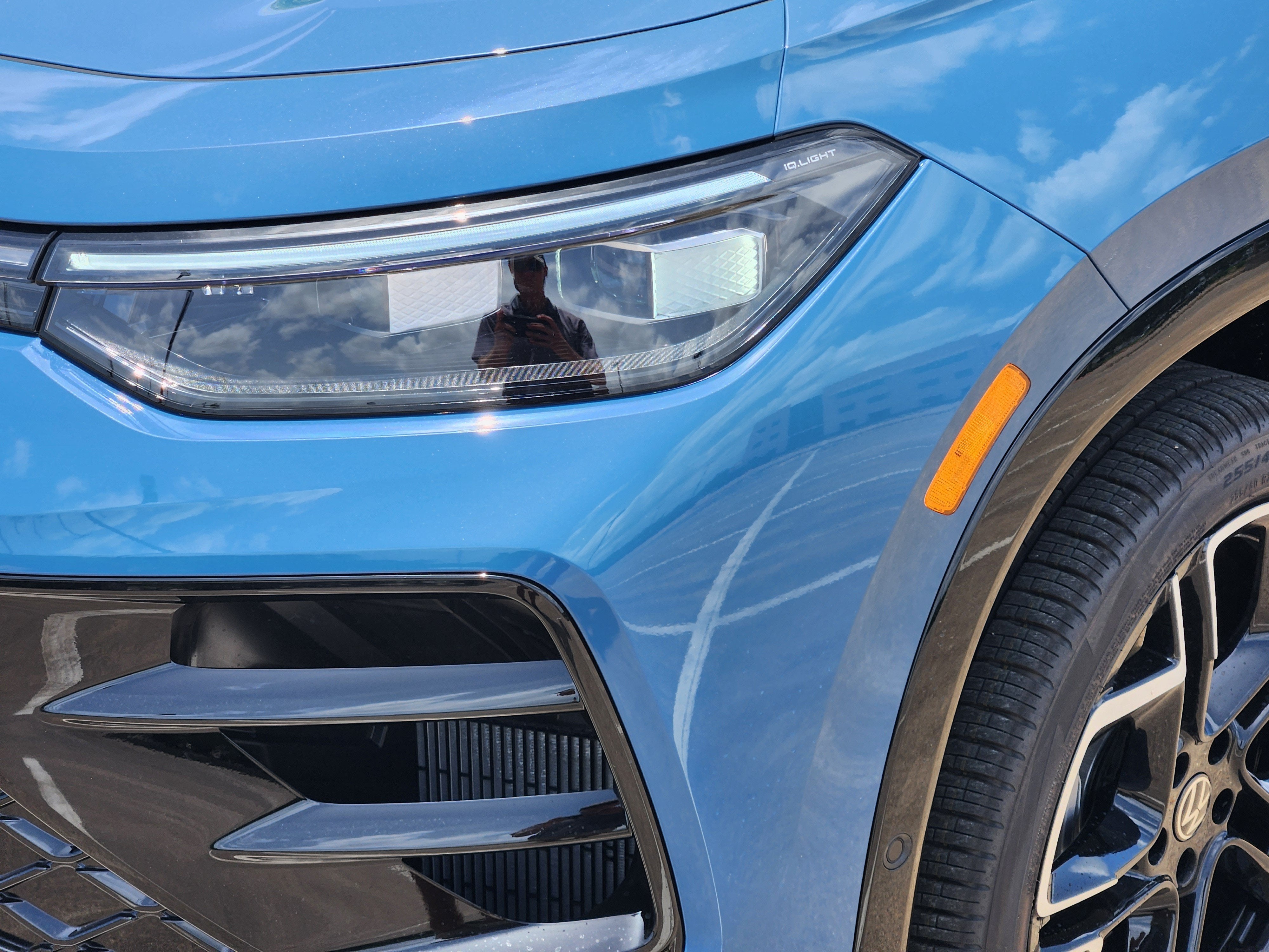 2026 Volkswagen Tiguan SEL R-Line Turbo