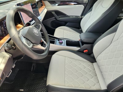 2026 Volkswagen Tiguan SEL R-Line Turbo