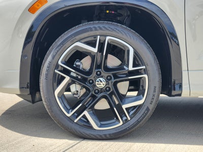 2026 Volkswagen Tiguan SEL R-Line Turbo