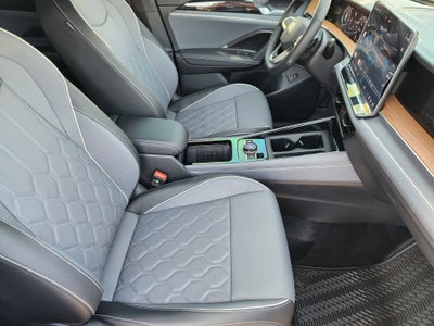 2026 Volkswagen Tiguan SEL R-Line Turbo