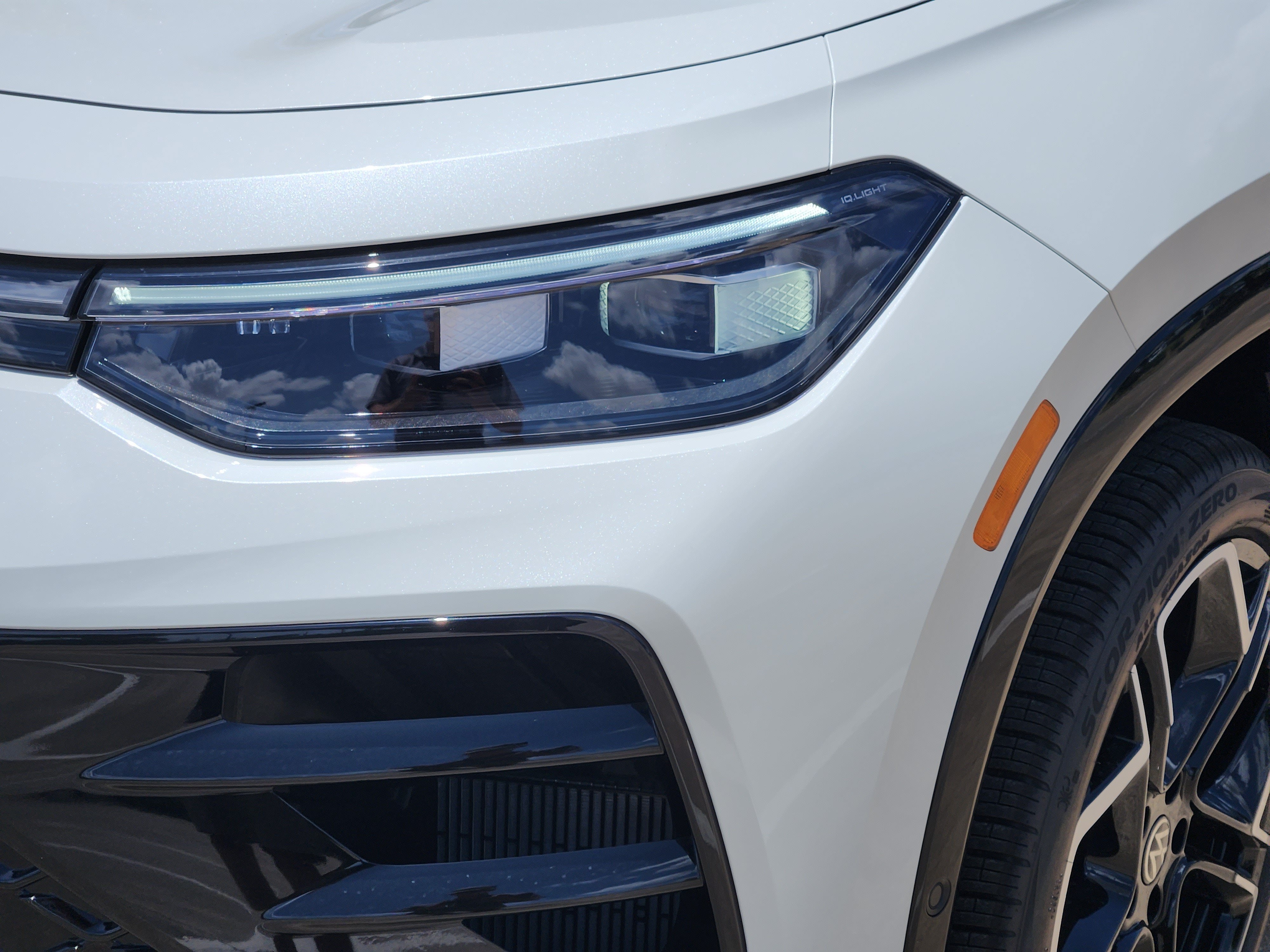 2026 Volkswagen Tiguan SEL R-Line Turbo