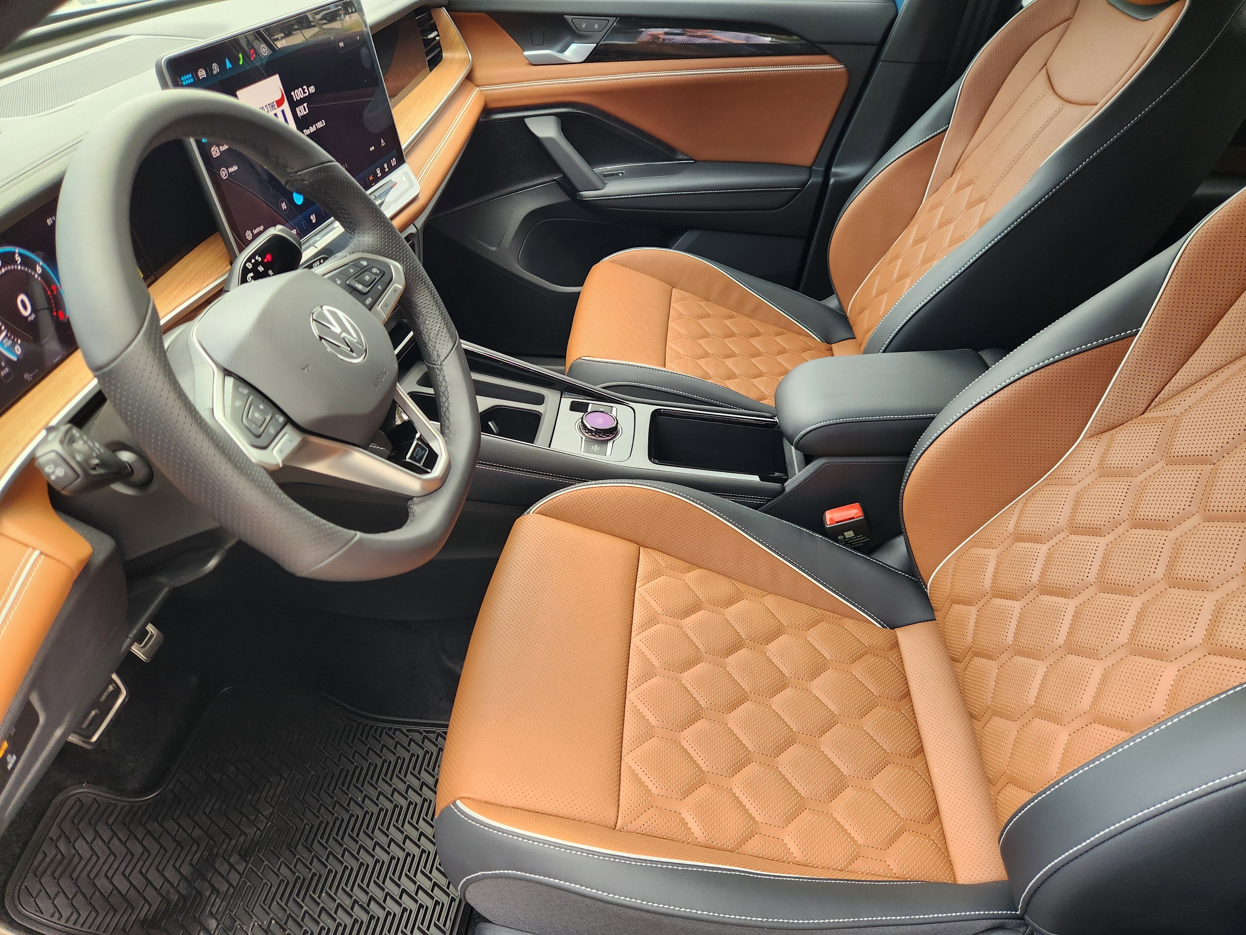 2026 Volkswagen Tiguan SEL R-Line Turbo