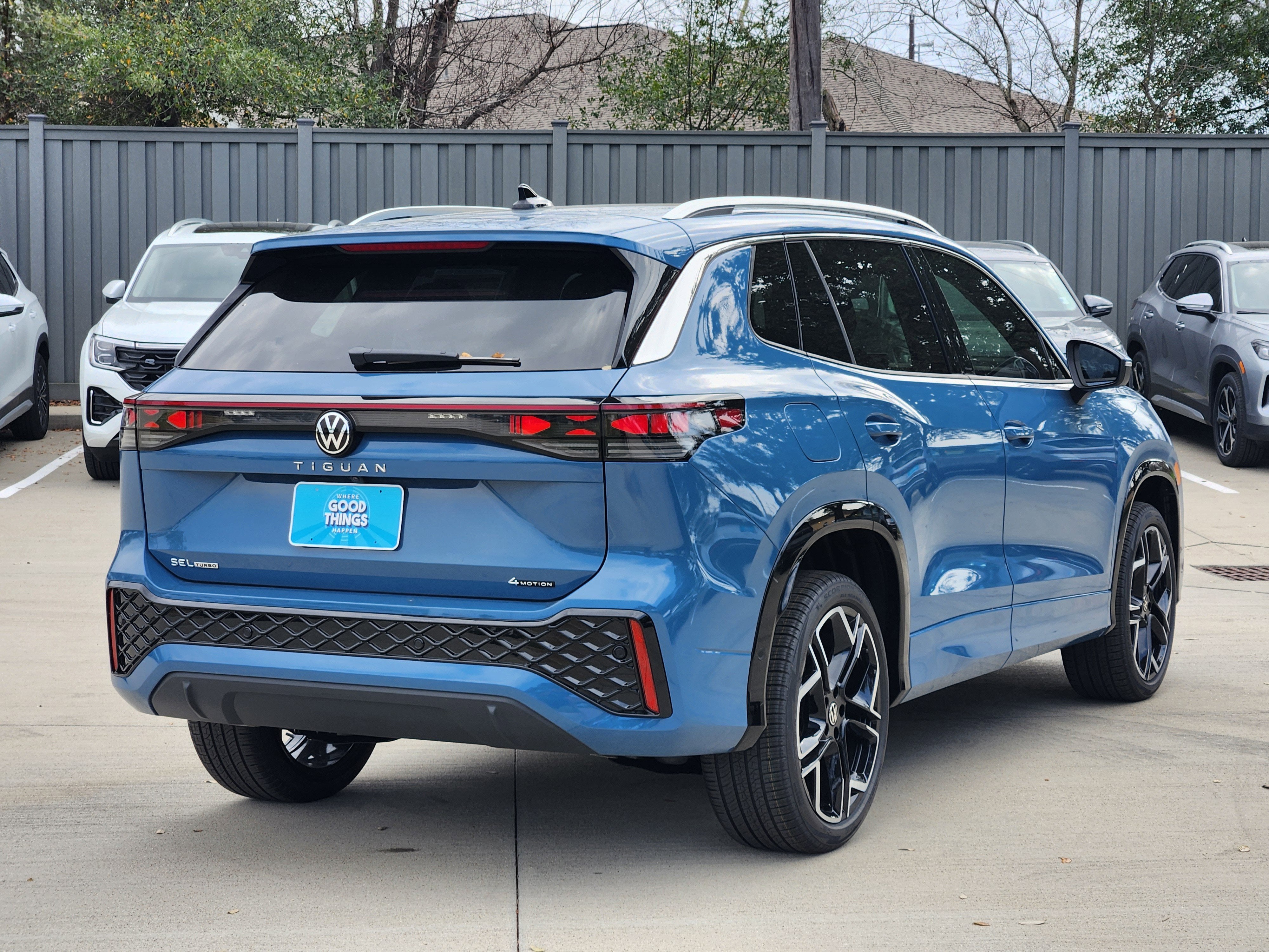 2026 Volkswagen Tiguan SEL R-Line Turbo