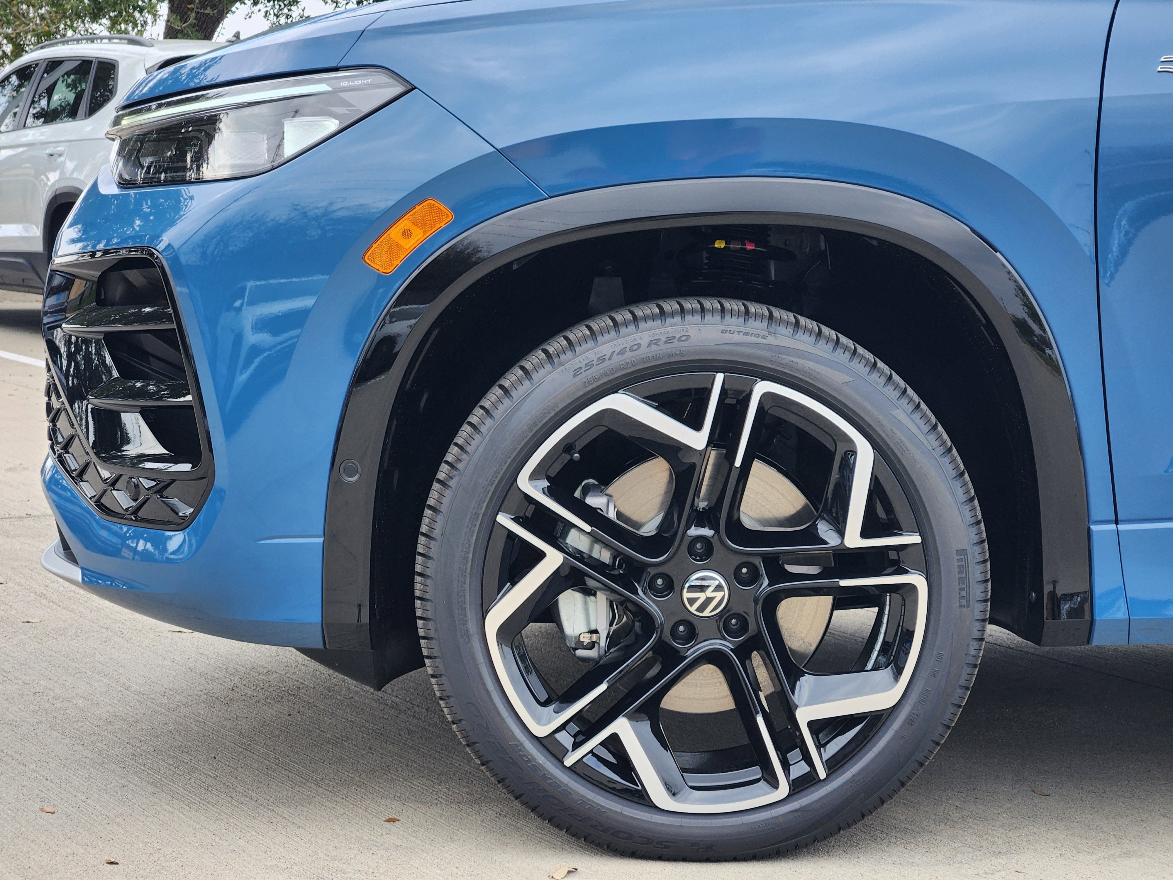 2026 Volkswagen Tiguan SEL R-Line Turbo