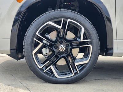 2026 Volkswagen Tiguan SEL R-Line Turbo