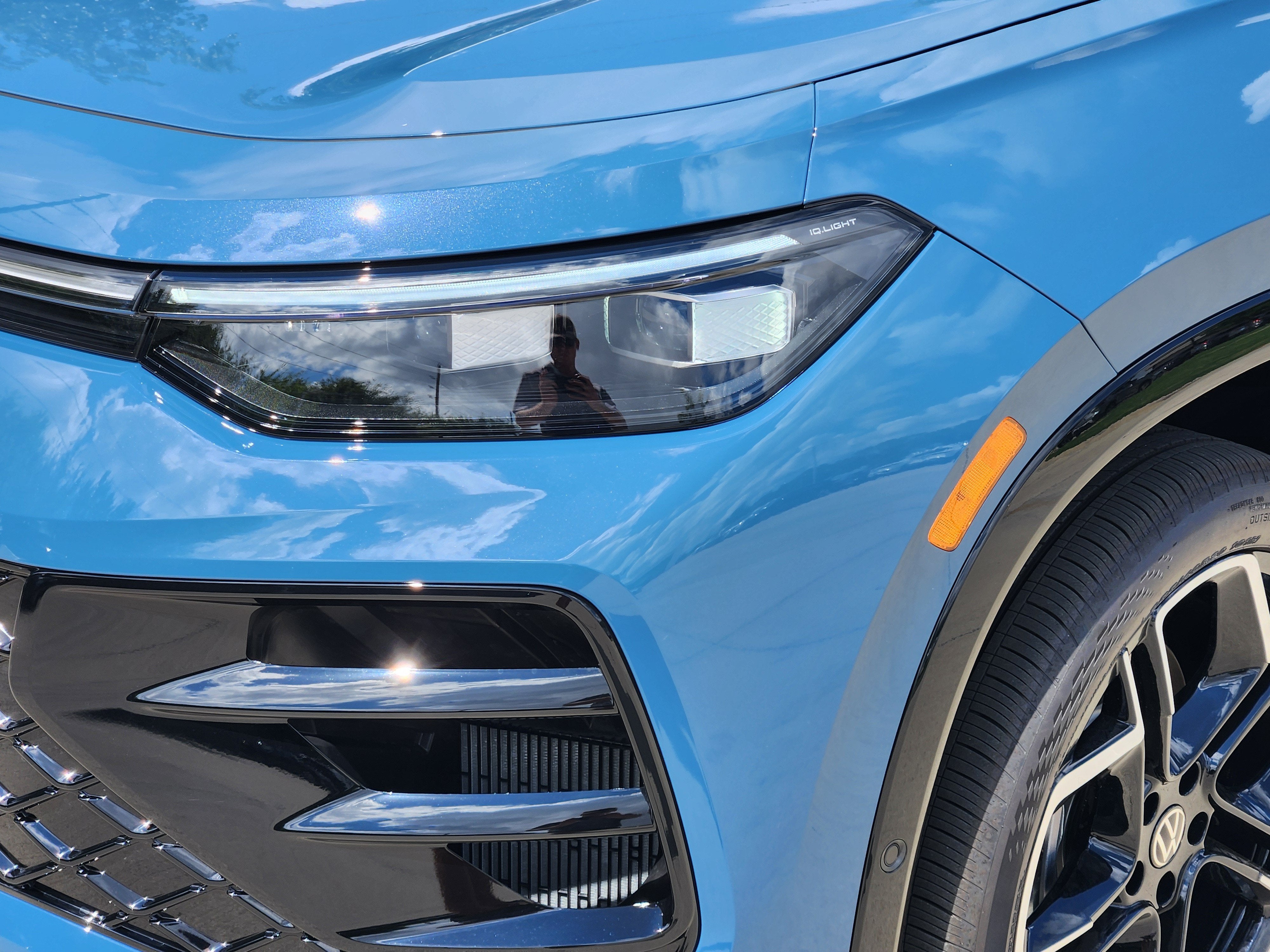 2026 Volkswagen Tiguan SEL R-Line Turbo