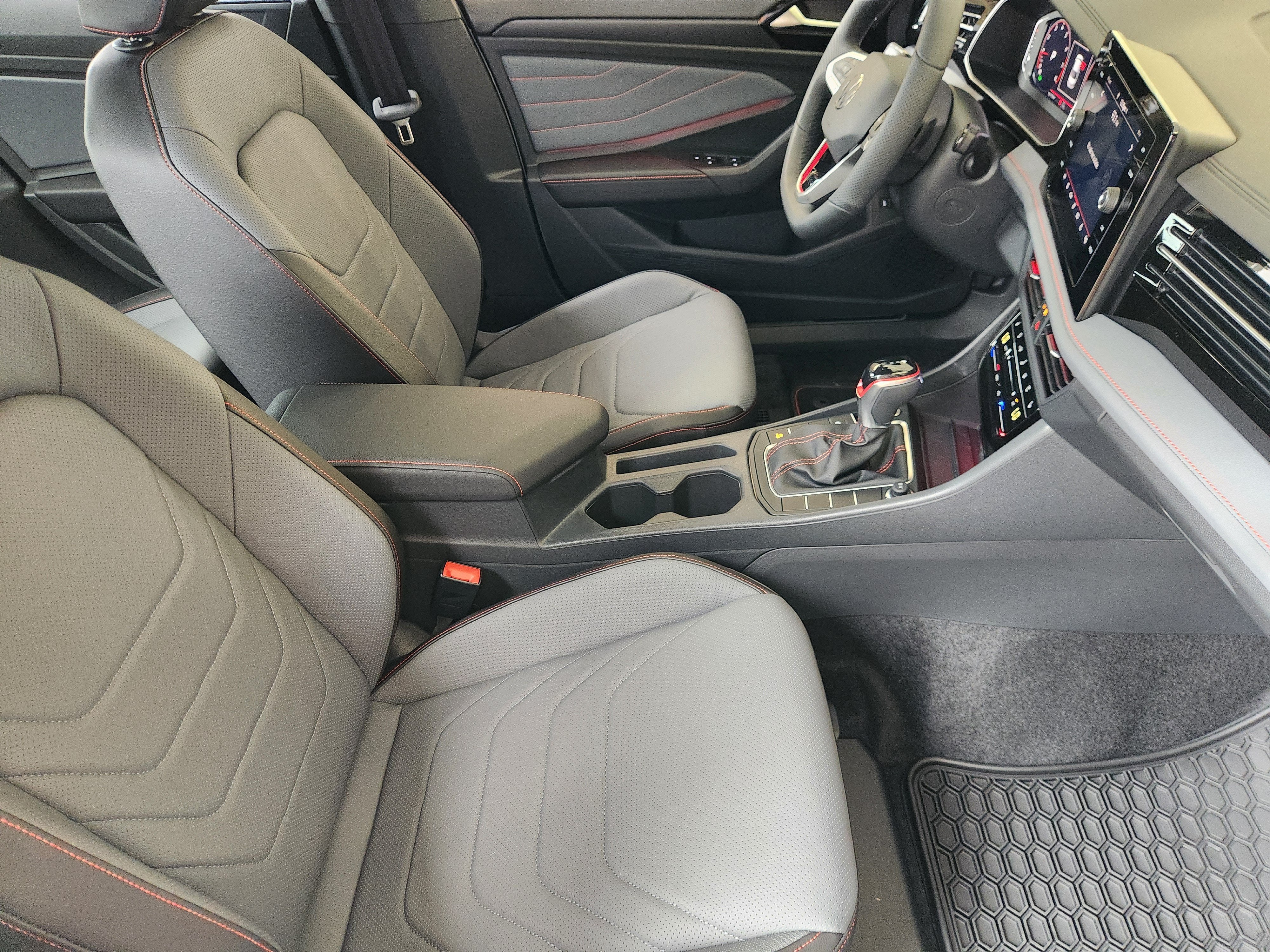 2027 Volkswagen Jetta GLI Autobahn