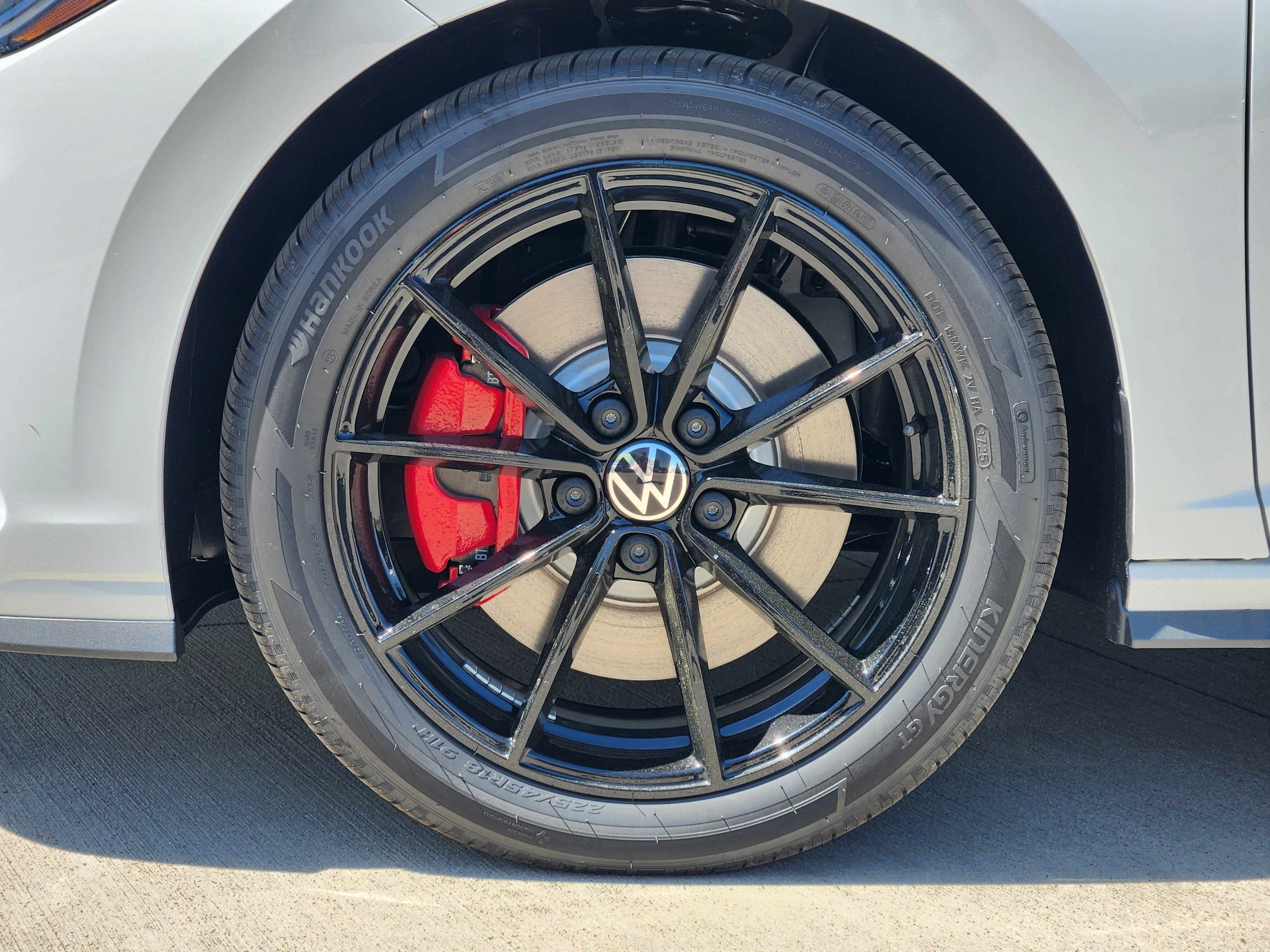 2026 Volkswagen Jetta GLI Autobahn