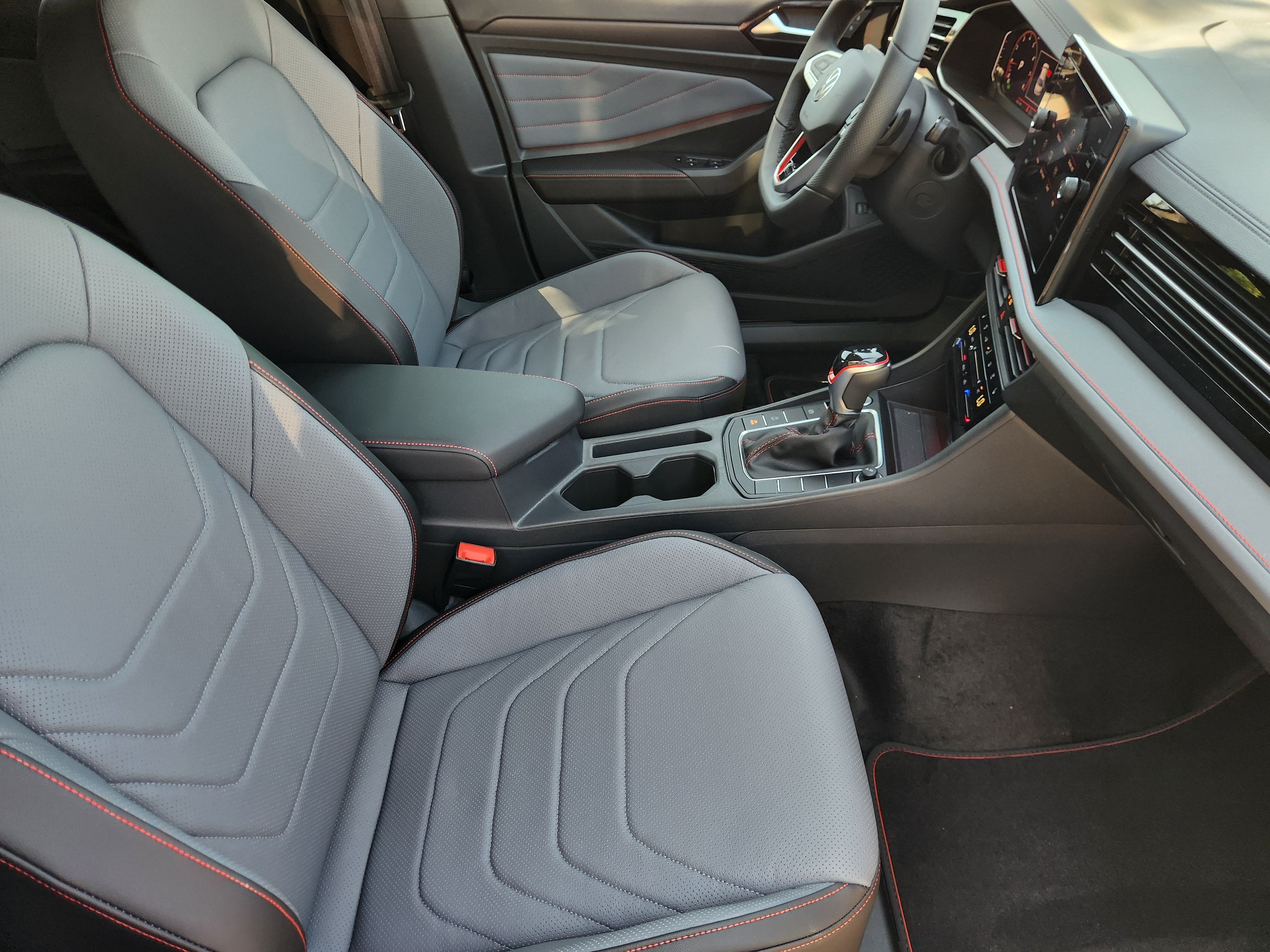 2027 Volkswagen Jetta GLI Autobahn