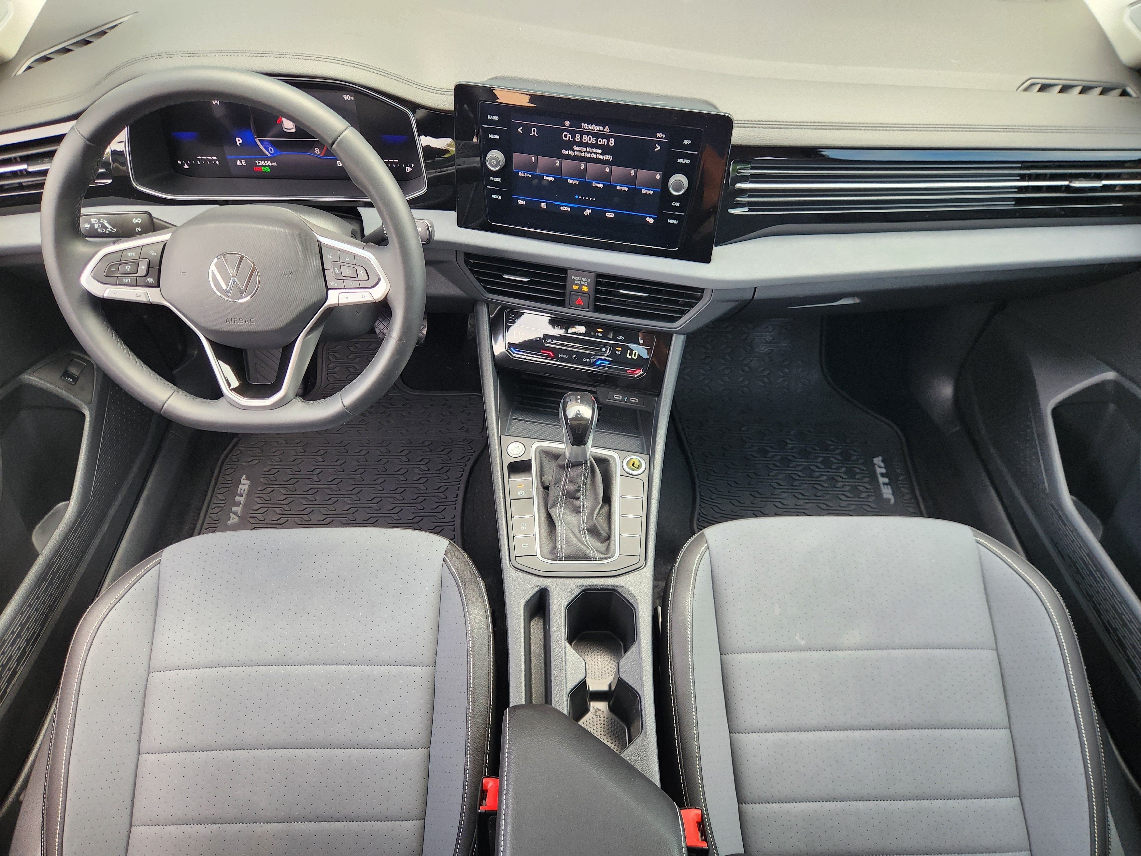 2025 Volkswagen Jetta SE