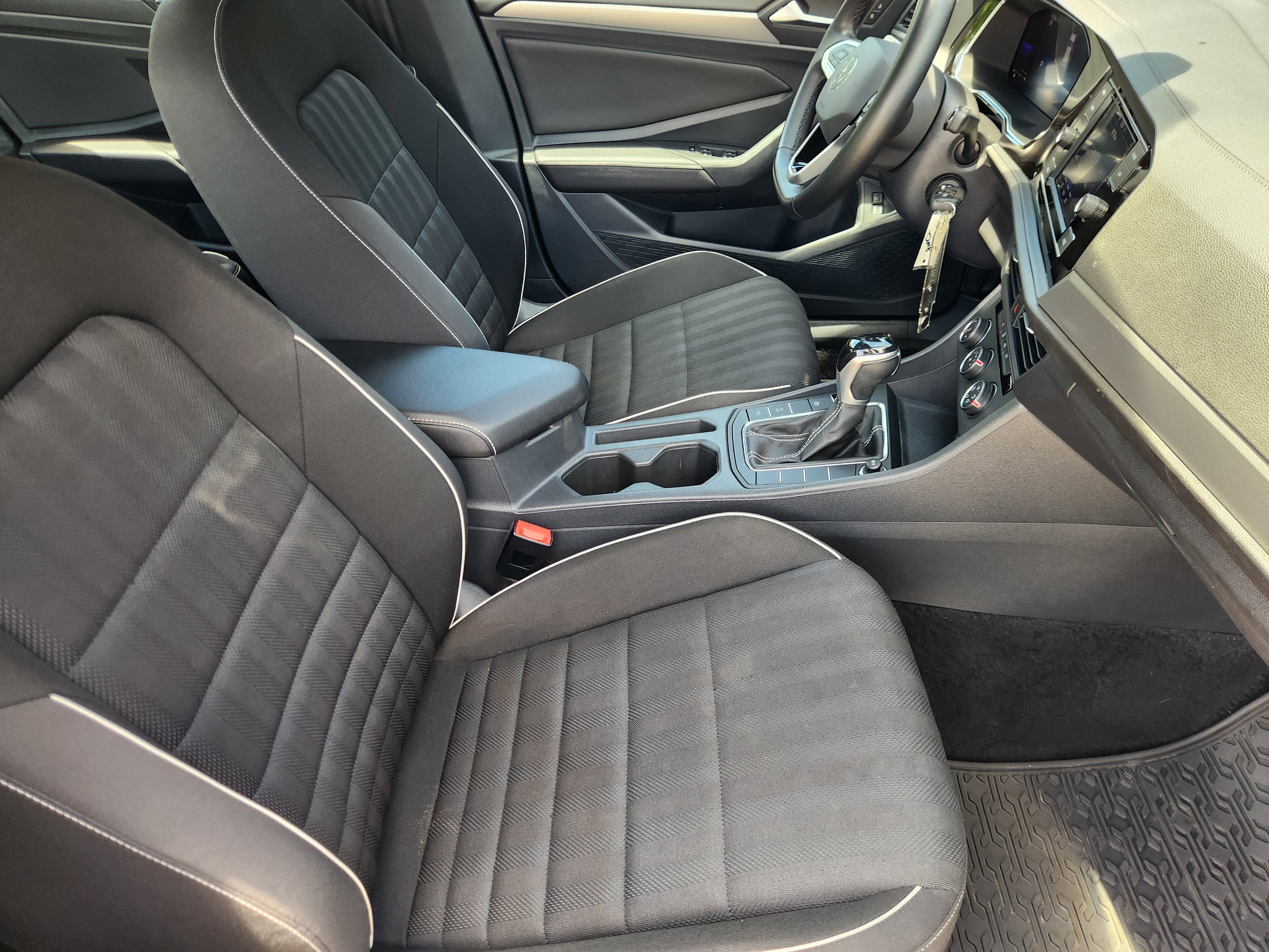 2023 Volkswagen Jetta Sport