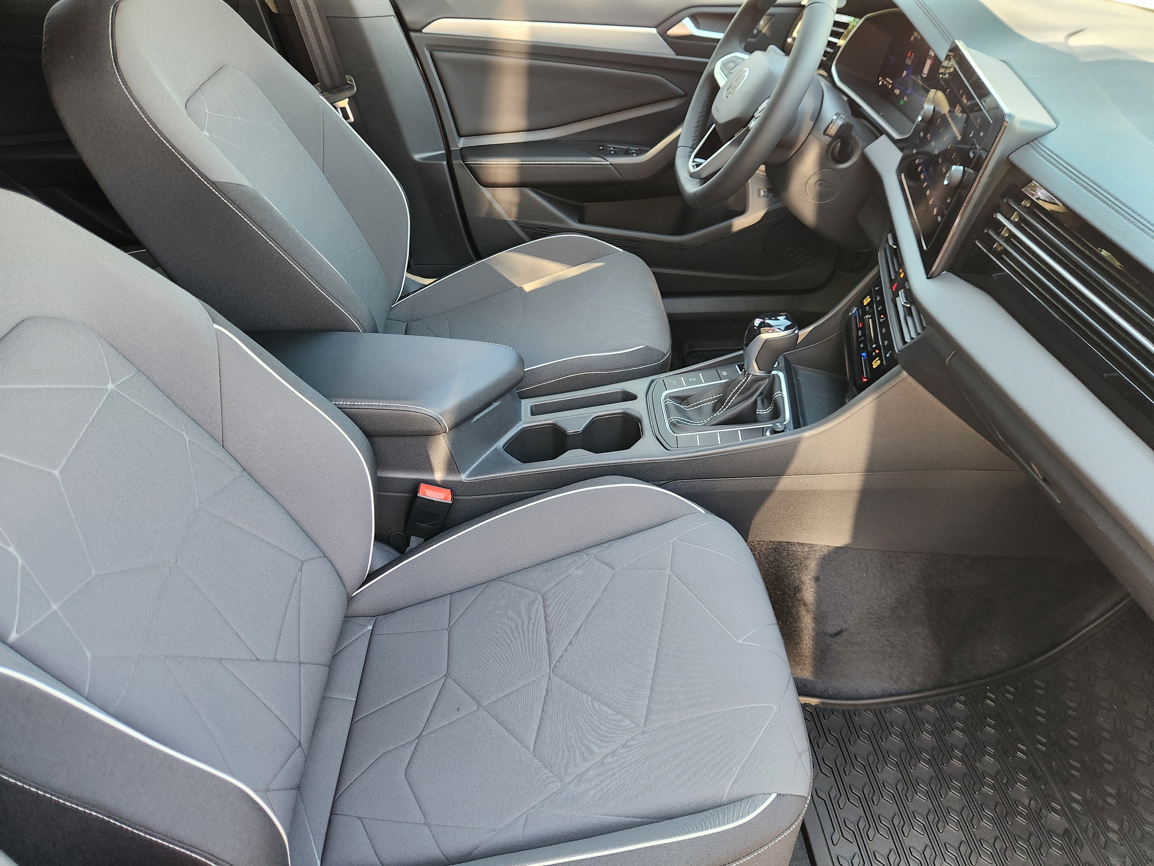 2027 Volkswagen Jetta Sport