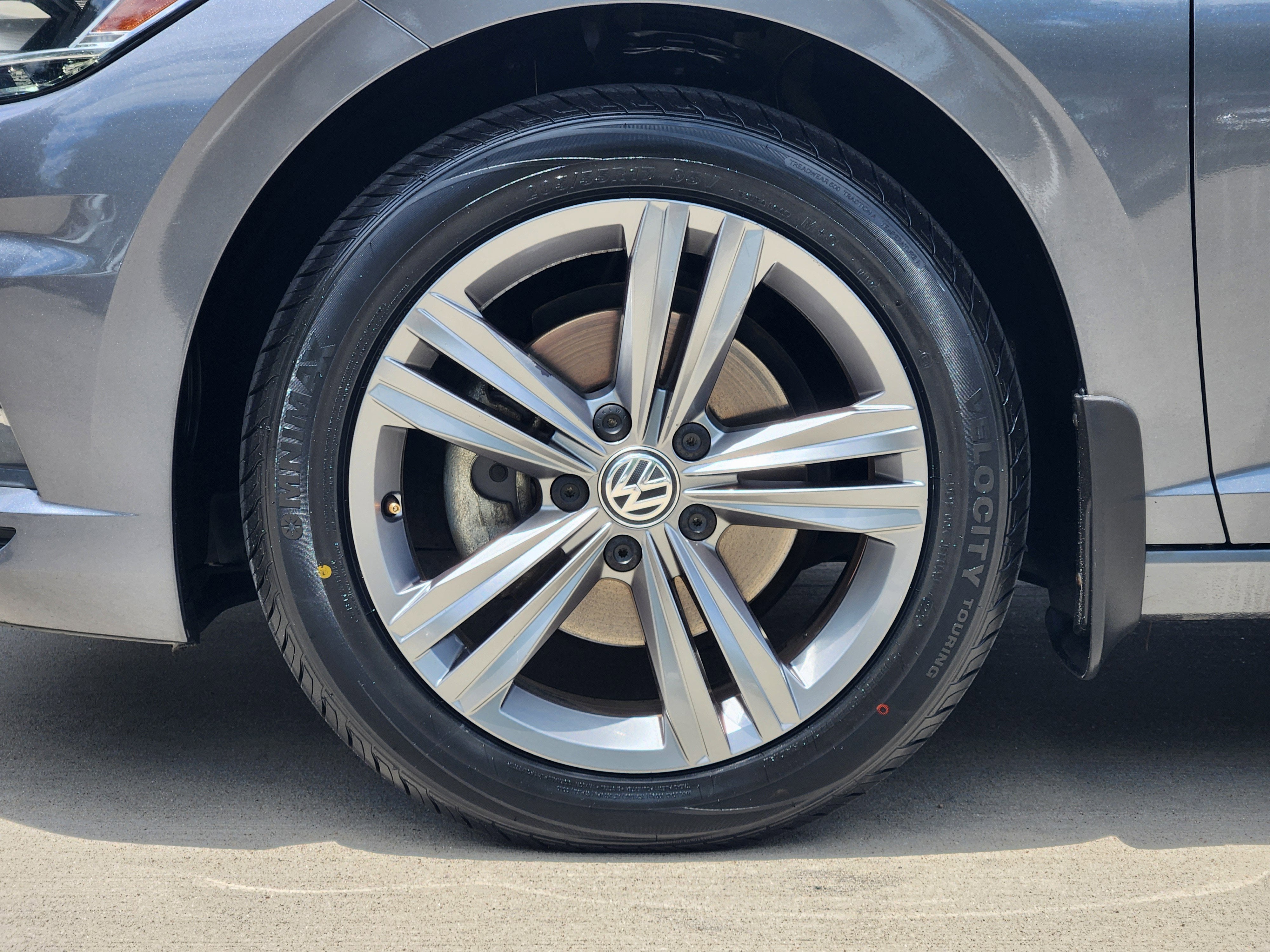 2019 Volkswagen Jetta R-Line