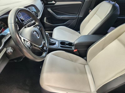2019 Volkswagen Jetta R-Line