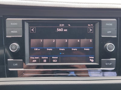 2019 Volkswagen Jetta R-Line