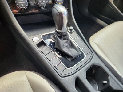 2019 Volkswagen Jetta R-Line