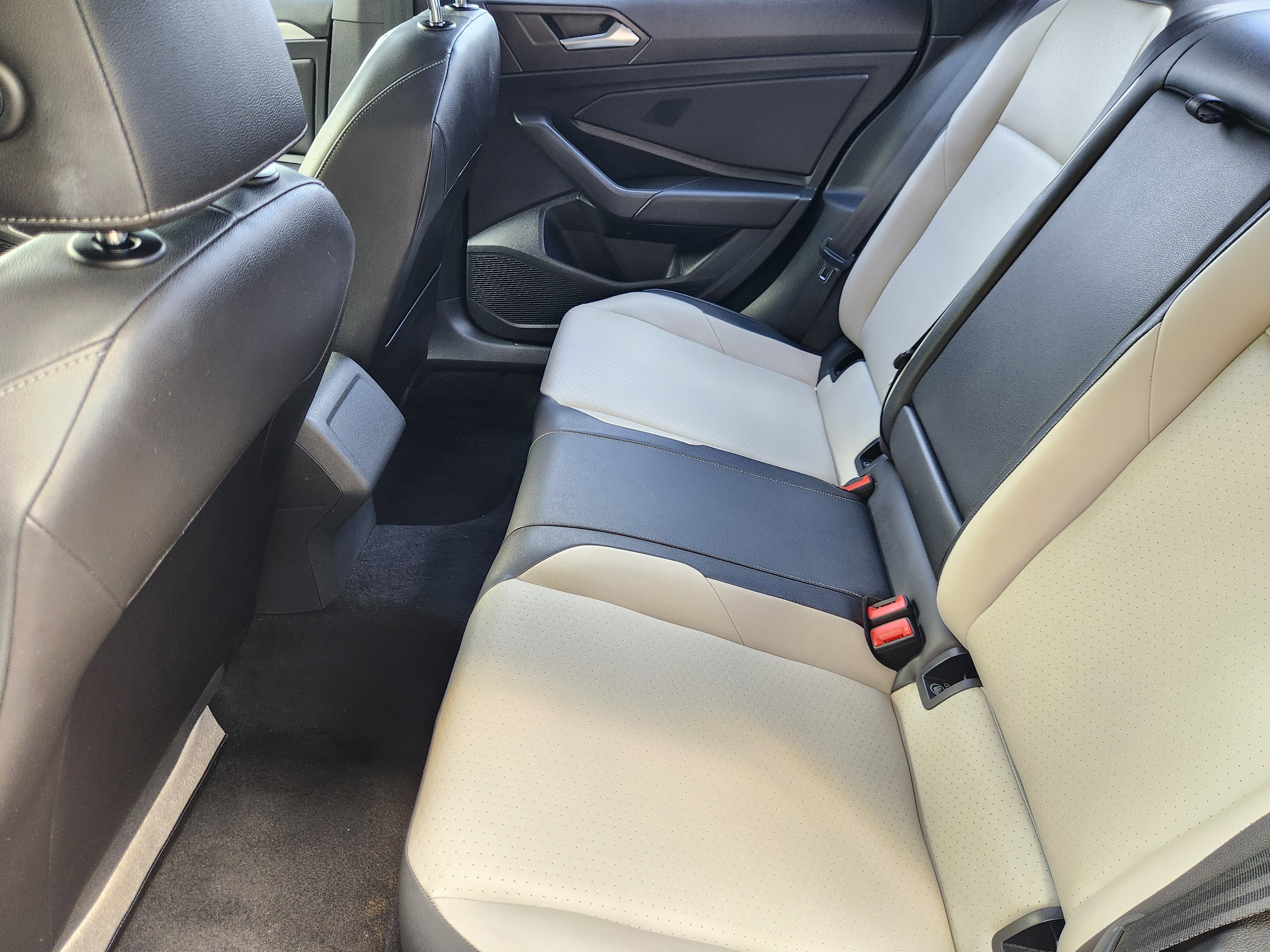 2019 Volkswagen Jetta R-Line