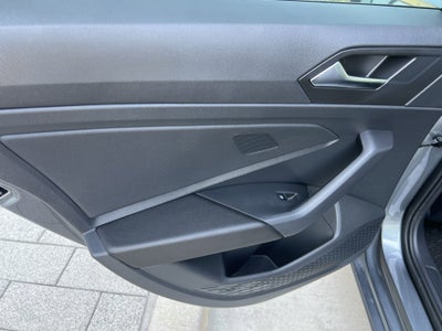 2023 Volkswagen Jetta SE