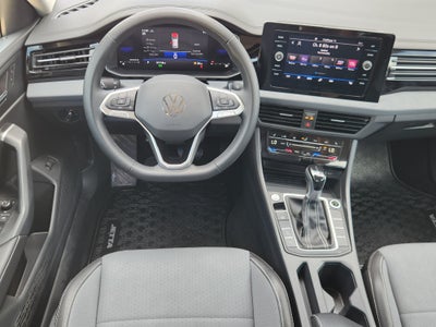 2025 Volkswagen Jetta SE